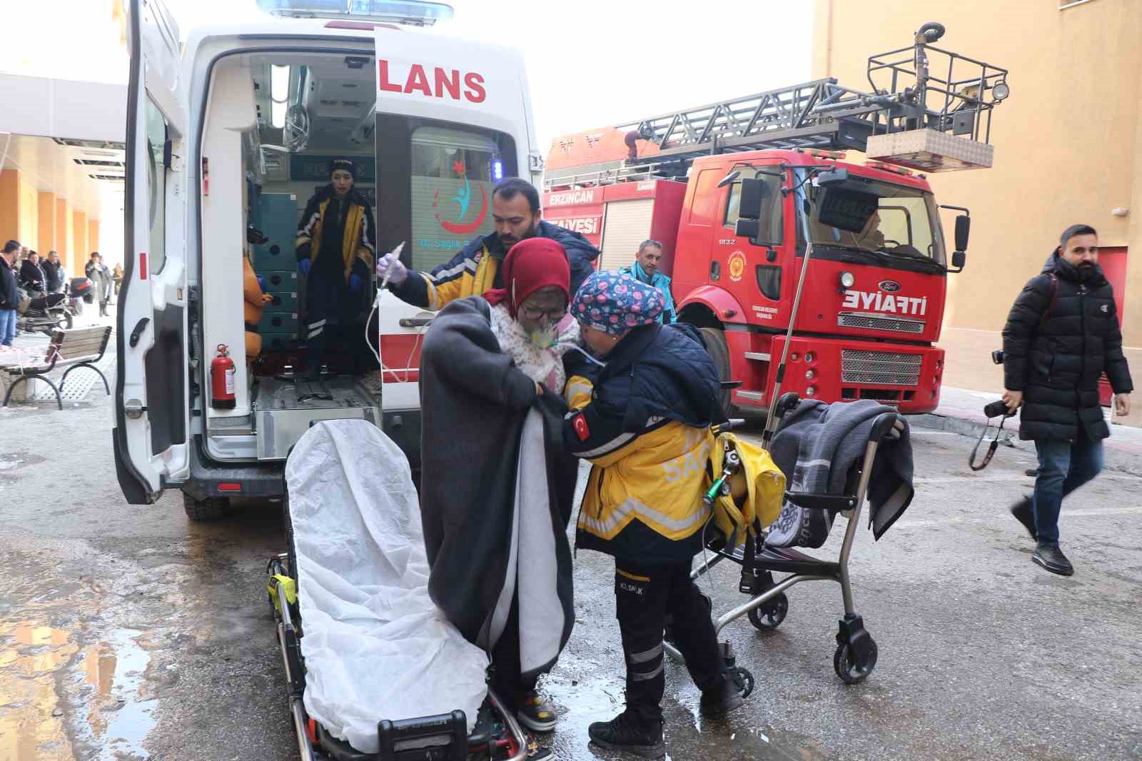 Hastanede gerçekleştirilen tatbikat gerçeği aratmadı
