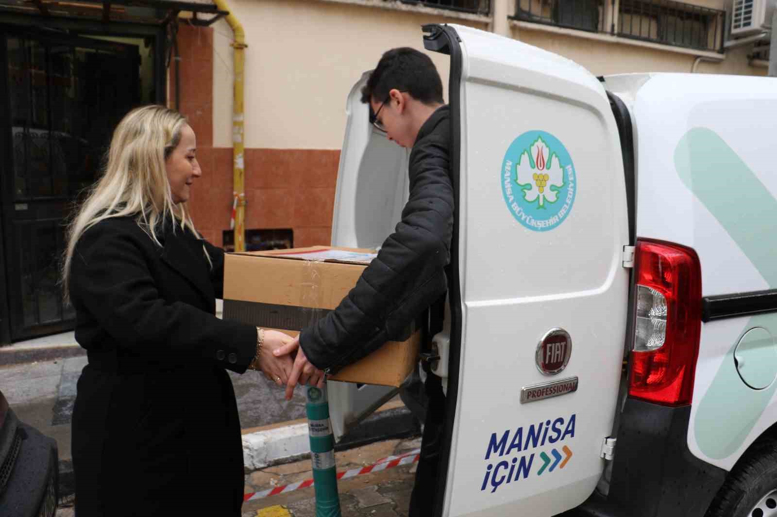 Manisa B&uuml;y&uuml;kşehir Belediyesi ve annelerin dayanışmasıyla &rsquo;Mutlu Beslenme&rsquo; b&uuml;y&uuml;yor
