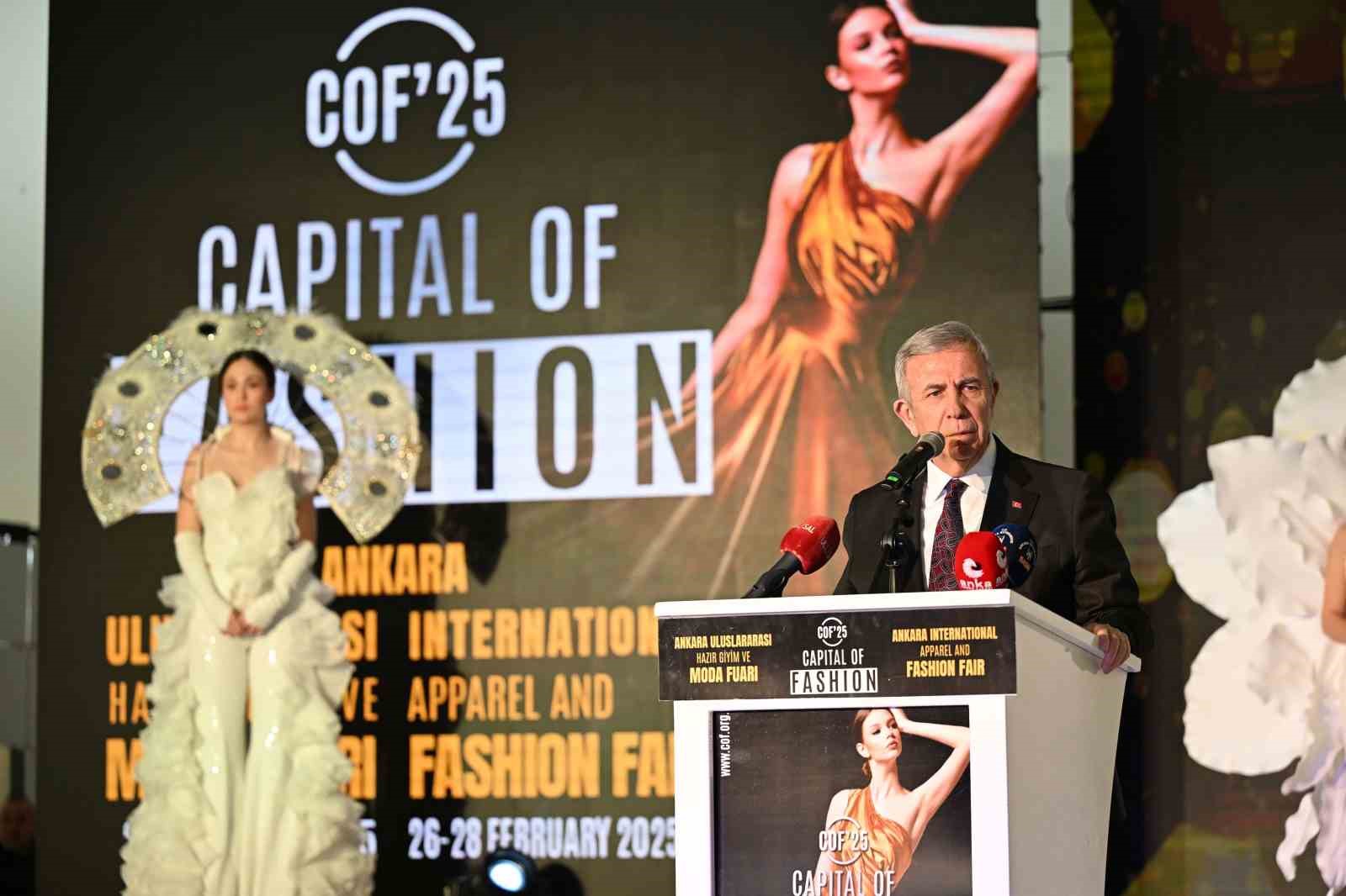 Ankara Uluslararası Hazır Giyim ve Moda Fuarı başladı