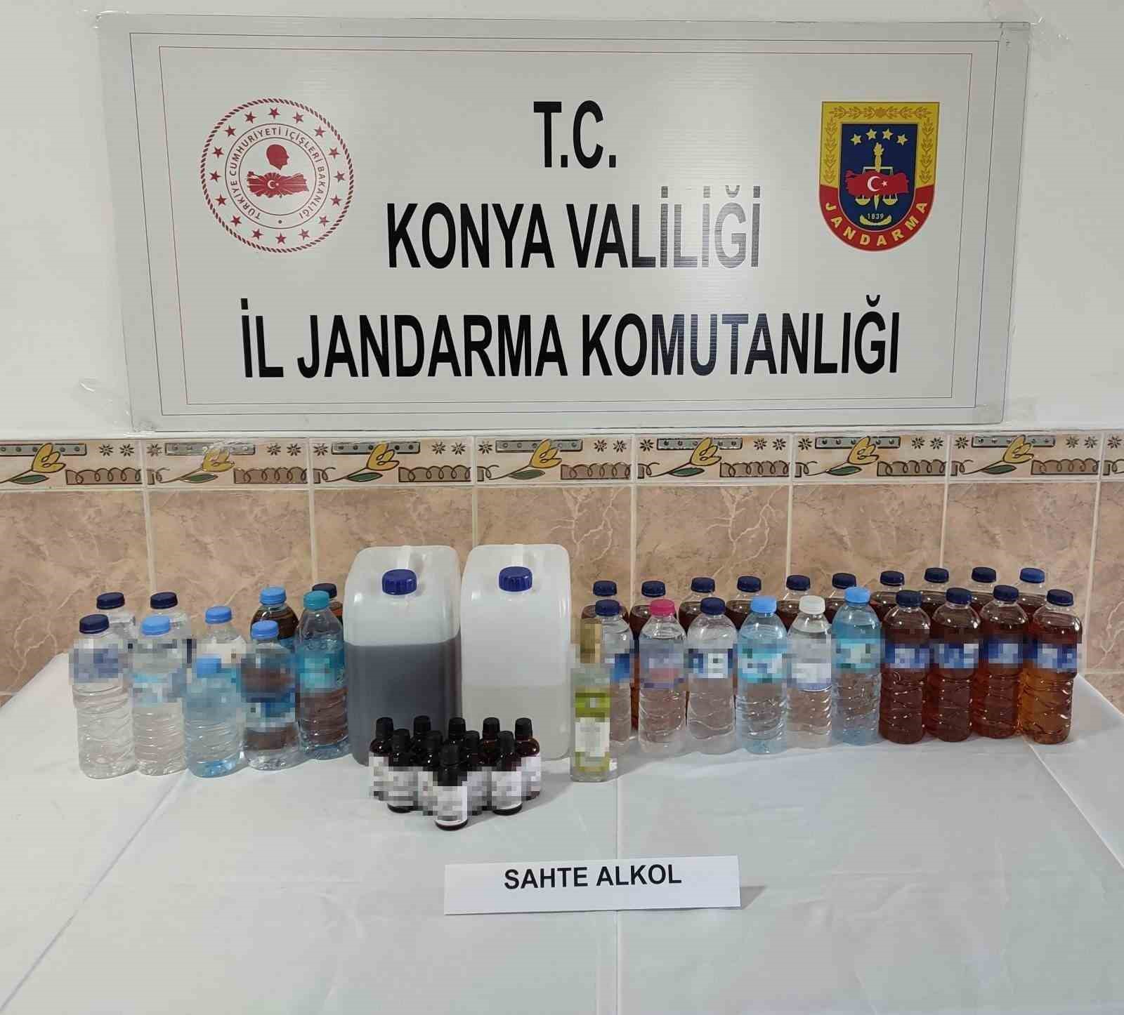 Konya’da jandarmadan kaçakçılara operasyon