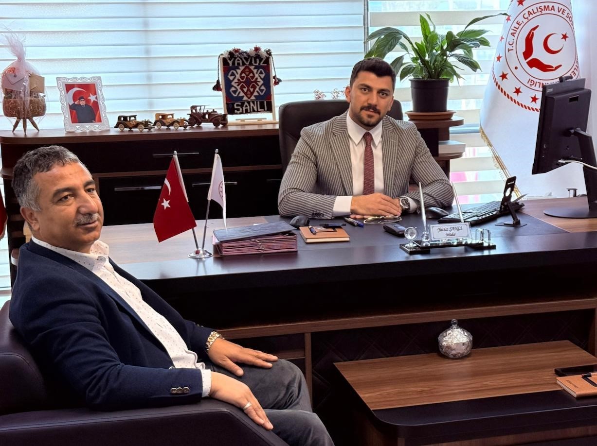 Sağlık-Sen Şırnak Şube Başkanı Anmal: "Aile Yılında sosyal hizmet &ccedil;alışanlarının sorunlarının &ccedil;&ouml;z&uuml;m&uuml;n&uuml; bekliyoruz"
