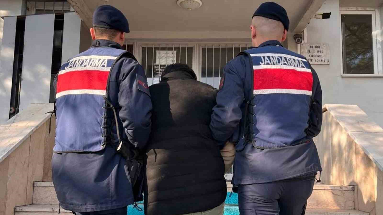 Kırıkkale’de 3 hükümlü cezaevine teslim edildi