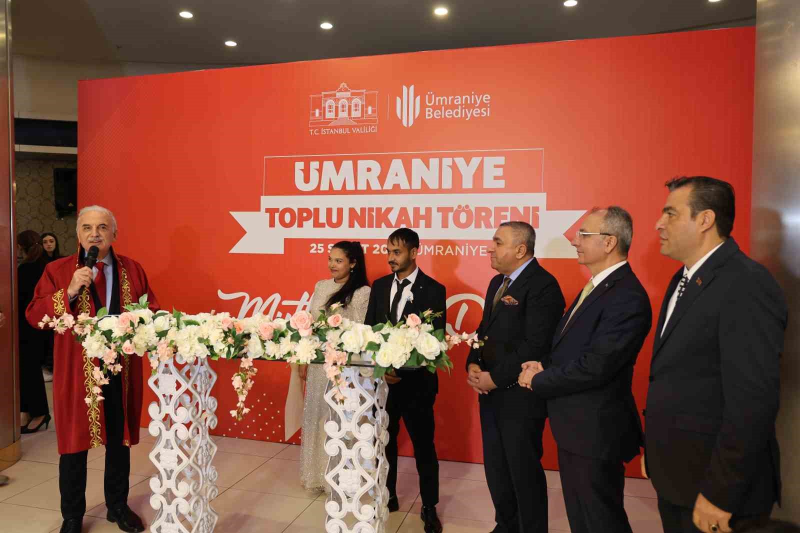 &Uuml;mraniye Belediyesi 12 roman &ccedil;ifte nikah t&ouml;reni d&uuml;zenledi
