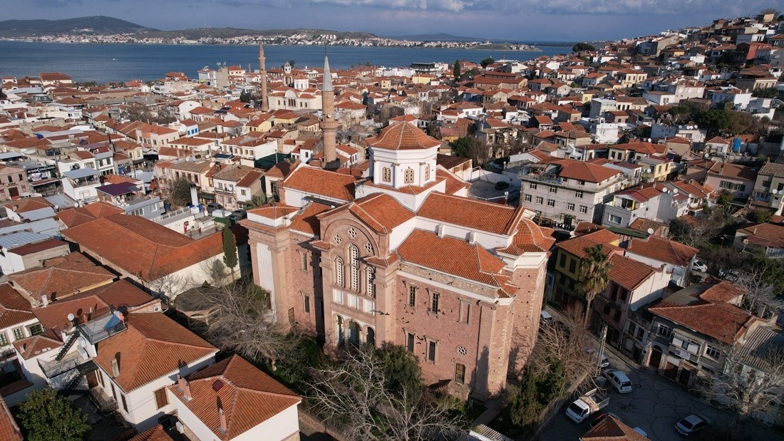 Tarihi camiler Ramazan’a hazırlanıyor