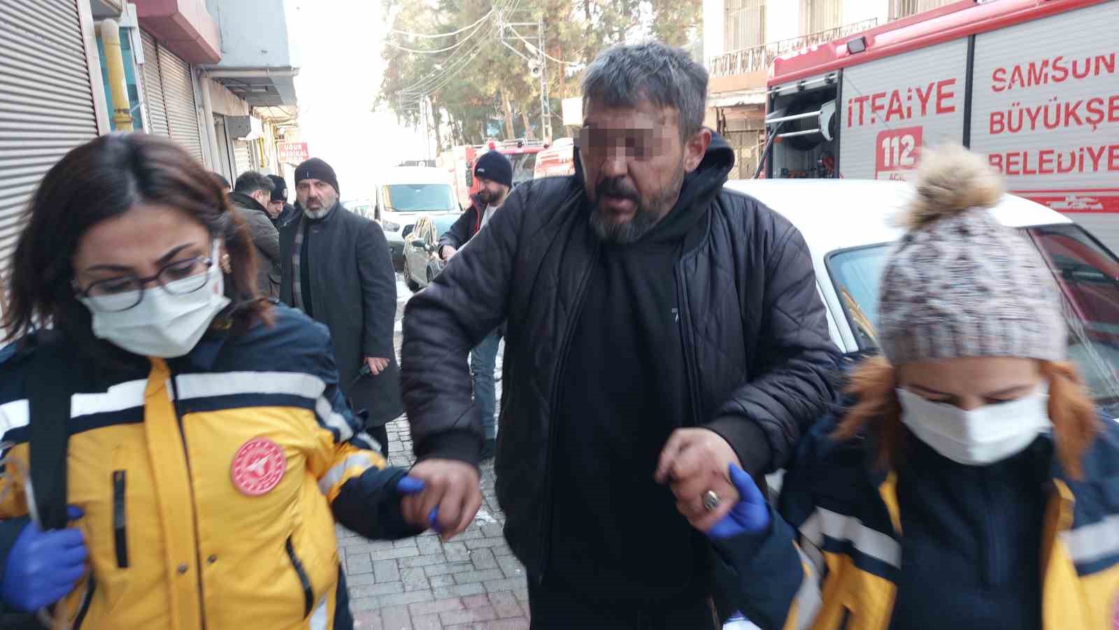 ’Taksicilerin parasını gasp ettiğini’ iddia eden şahıs evini ateşe verdi