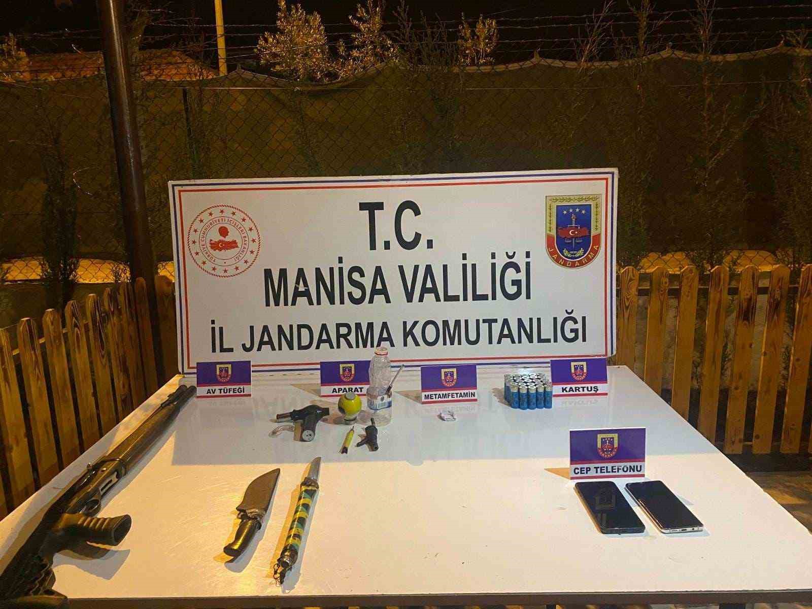 Sarıgöl Jandarması uyuşturucuya geçit vermedi