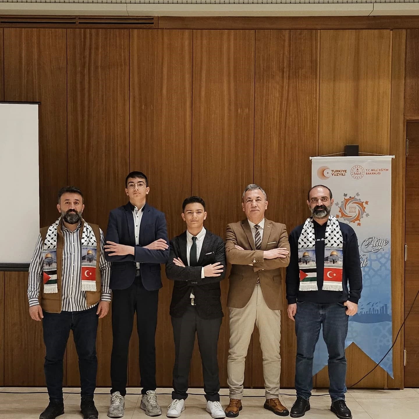 Kütahyalı öğrenciye özel davet