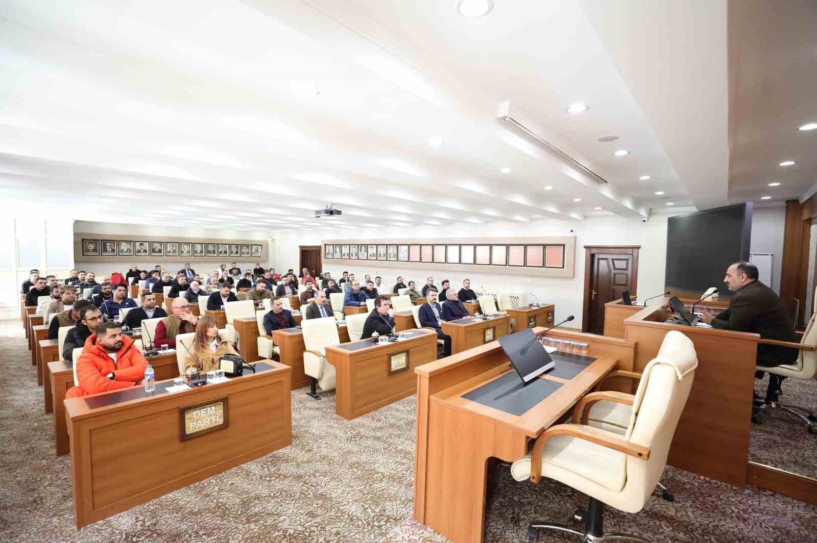 Belediye personeline ihale sistemi anlatıldı