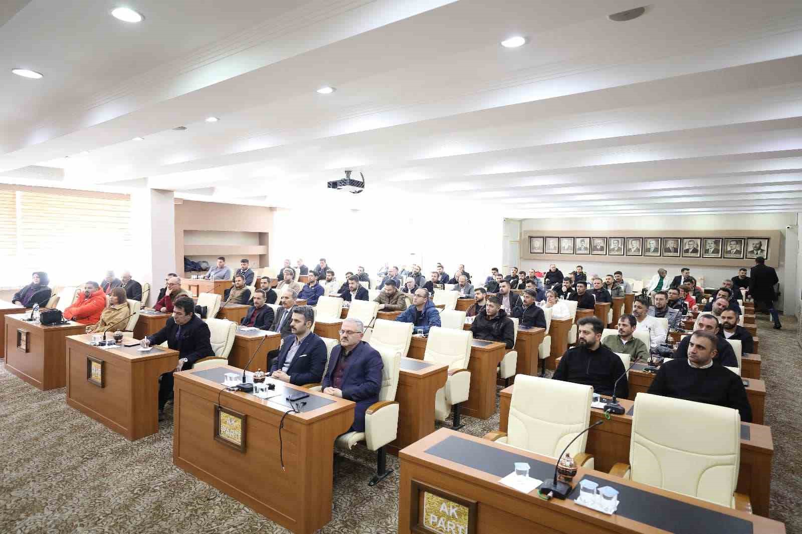 Belediye personeline ihale sistemi anlatıldı
