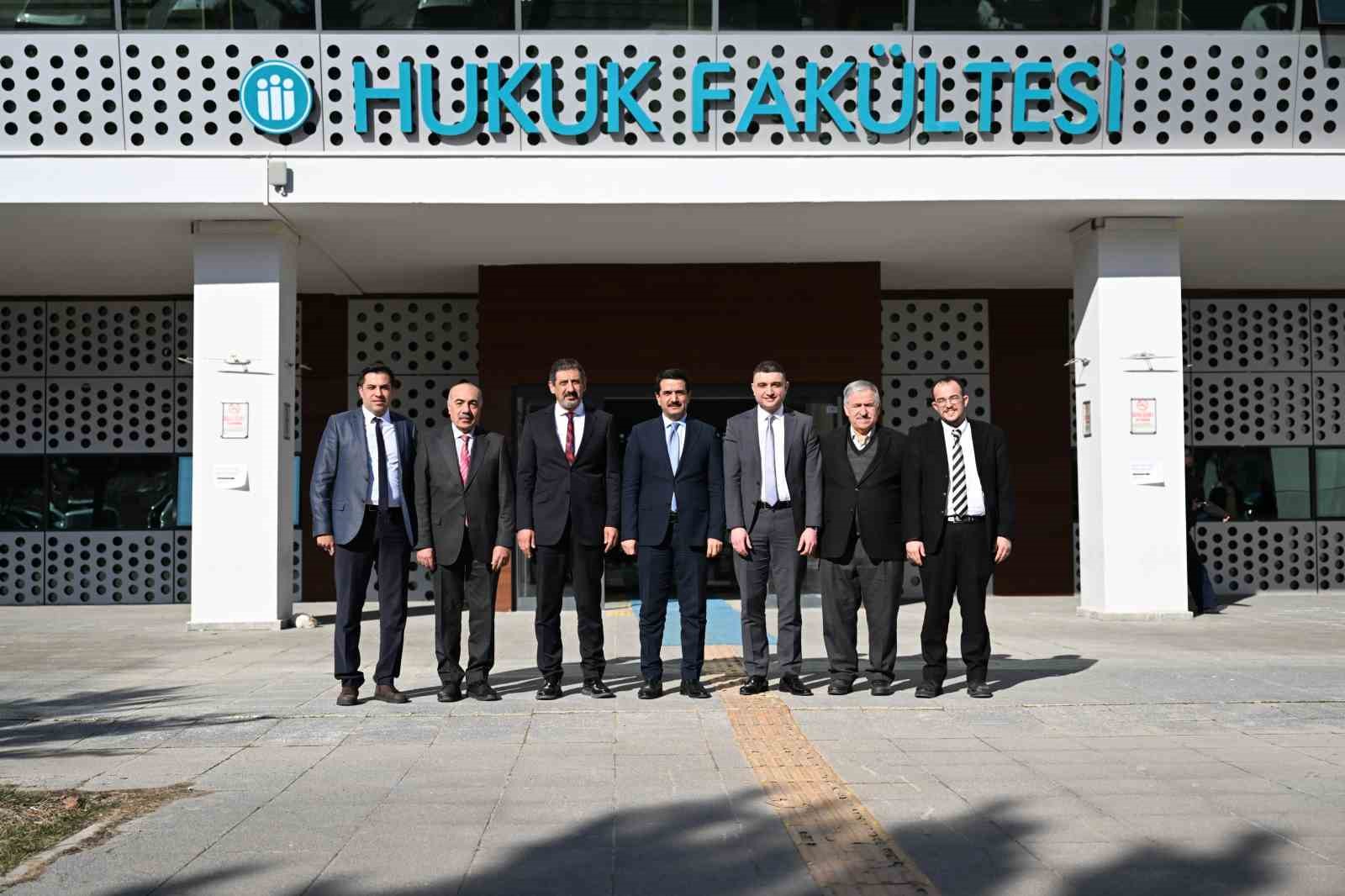 Başkan Taşkın: &lsquo;&rsquo;28 Şubat&rsquo;ta hukukun namusu, hukuk&ccedil;ular tarafından &ccedil;iğnendi&rsquo;&rsquo;
