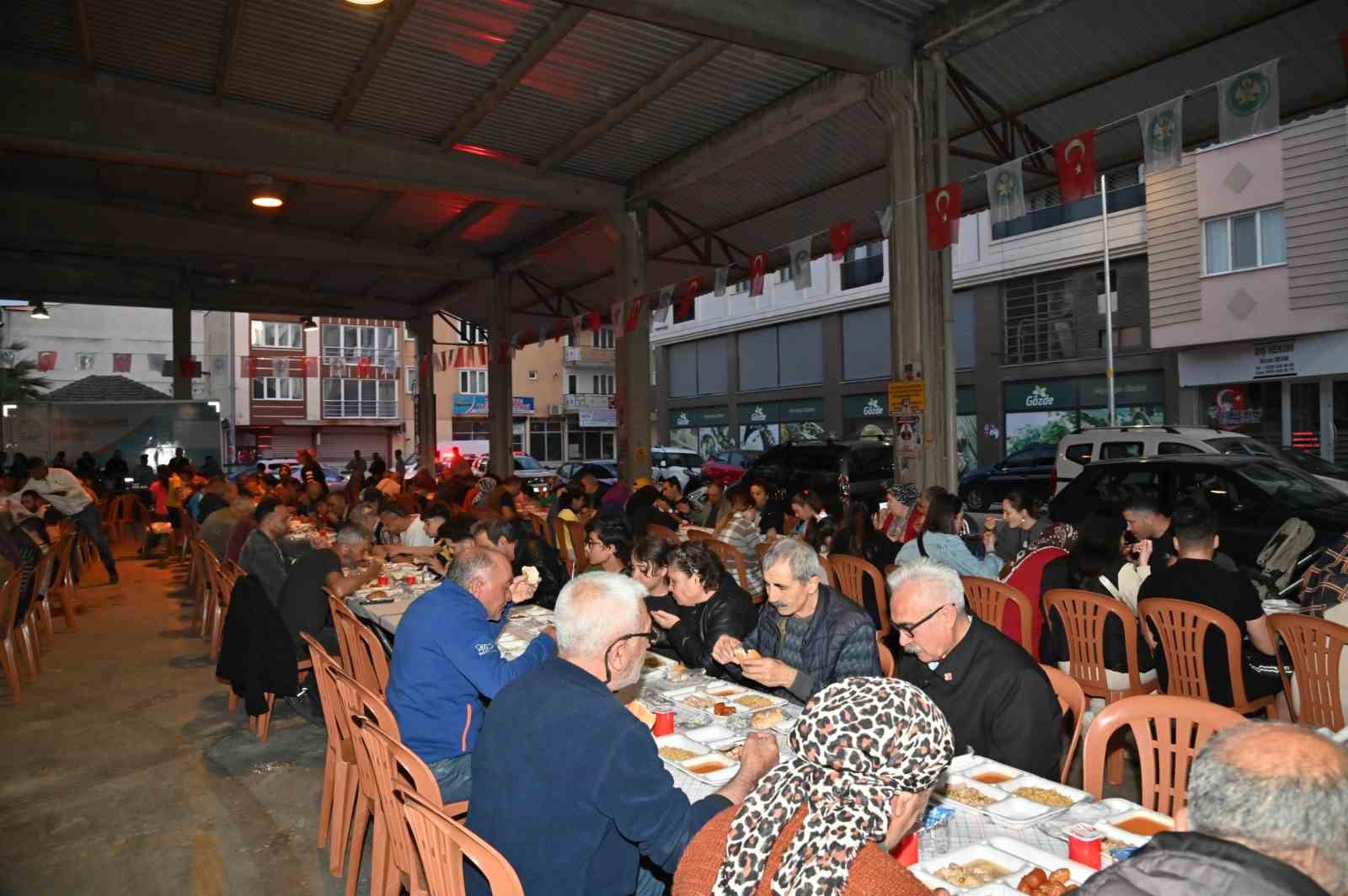 Manisa’da 100 bin kişilik iftar sofrası kurulacak
