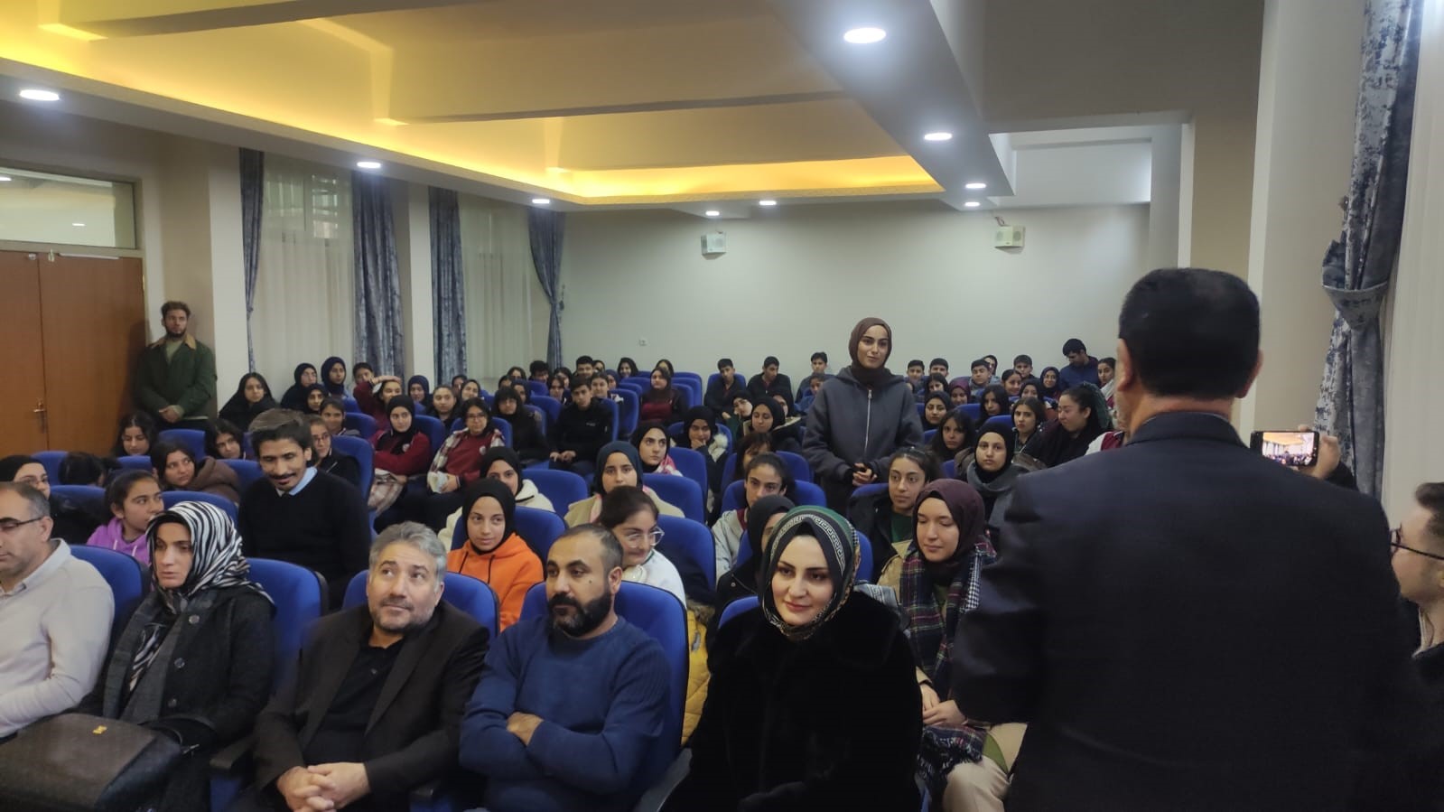 ’’Bir Bilenle Bilge Nesil’’ Projesine Patnos’ta yoğun ilgi