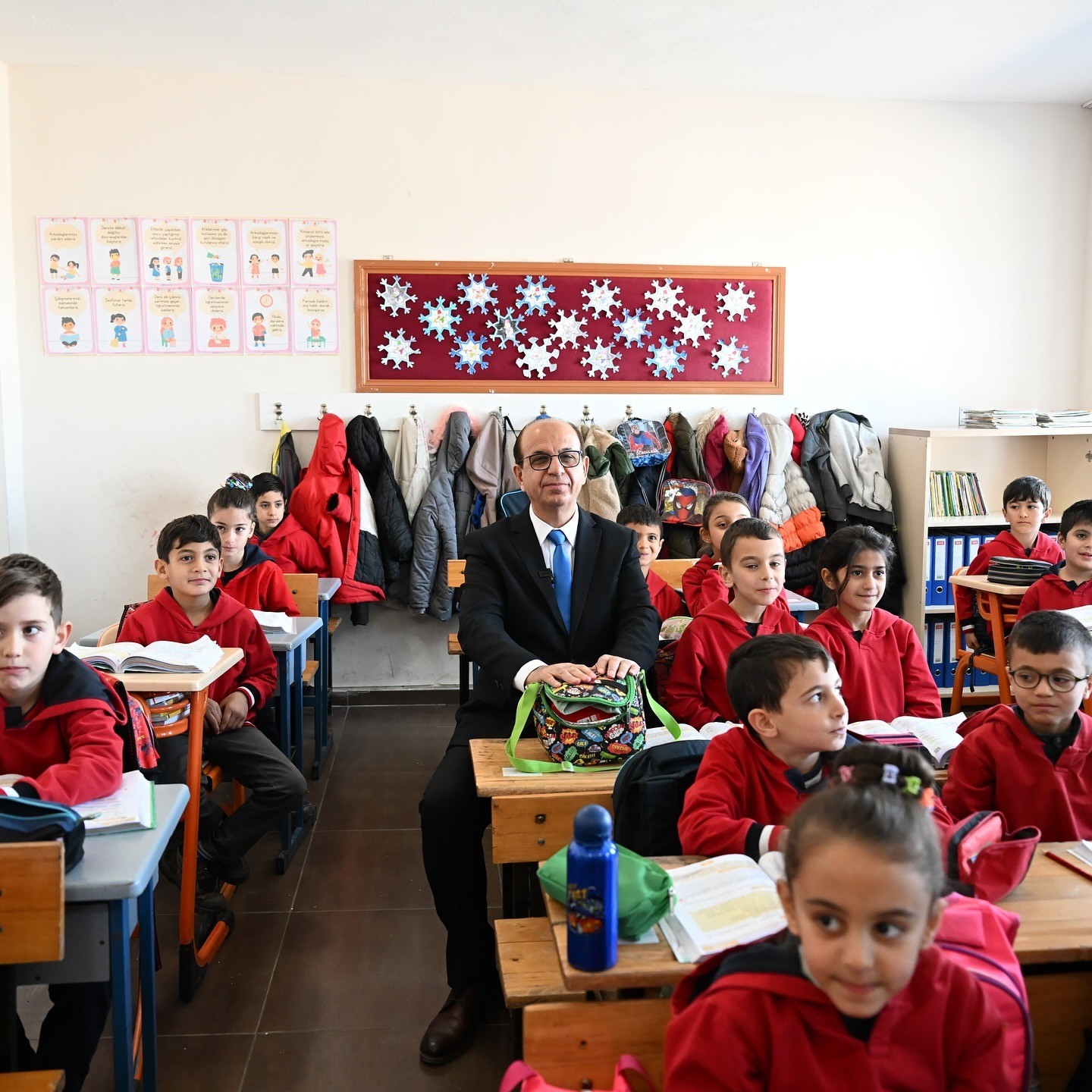 Başkan Geçit: "Eğitime yatırım, sağlıklı nesillerin teminatıdır"