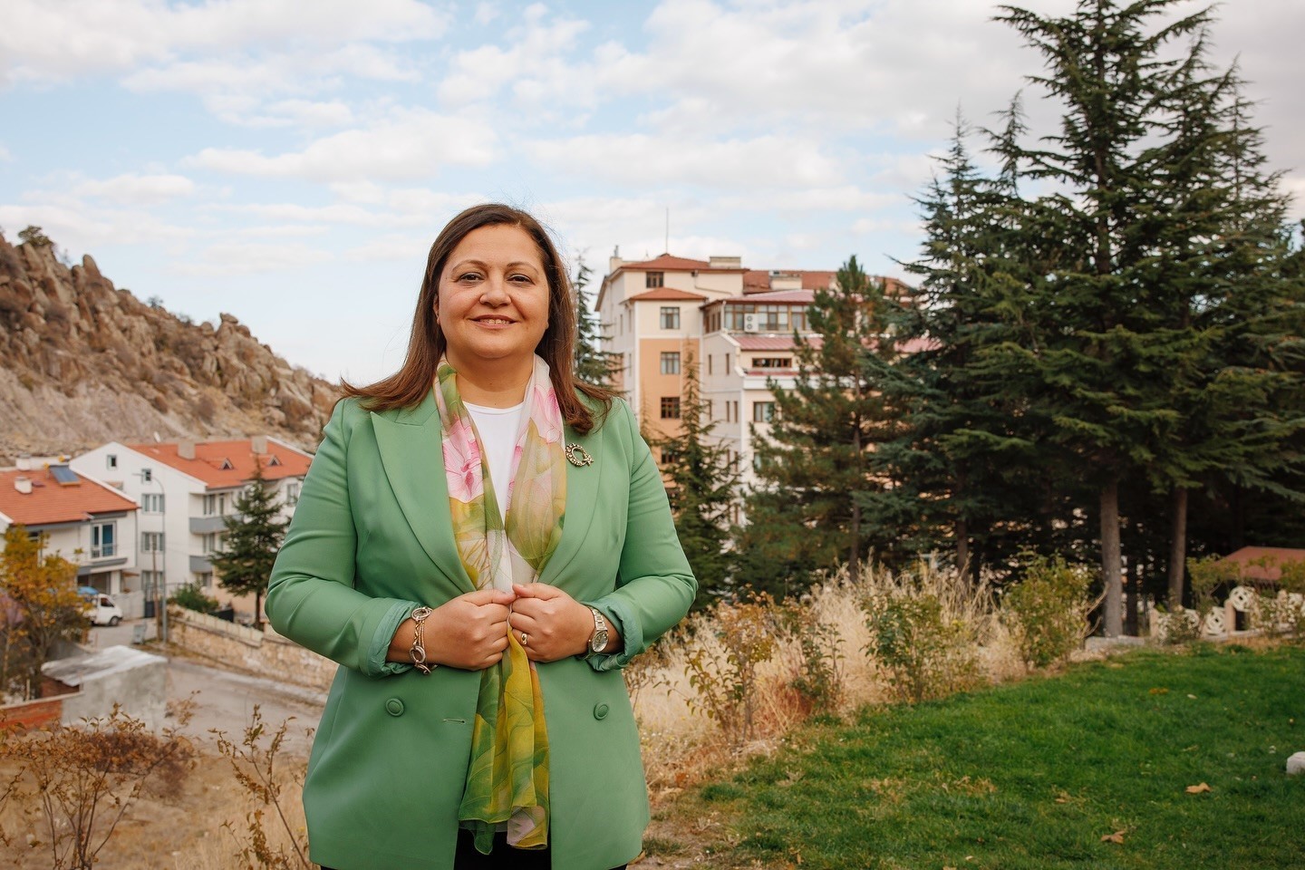 Sevim: "Yasadan haberi olmayan CHP’li Köksal’ın açıklamalarını tuhaf buluyoruz"