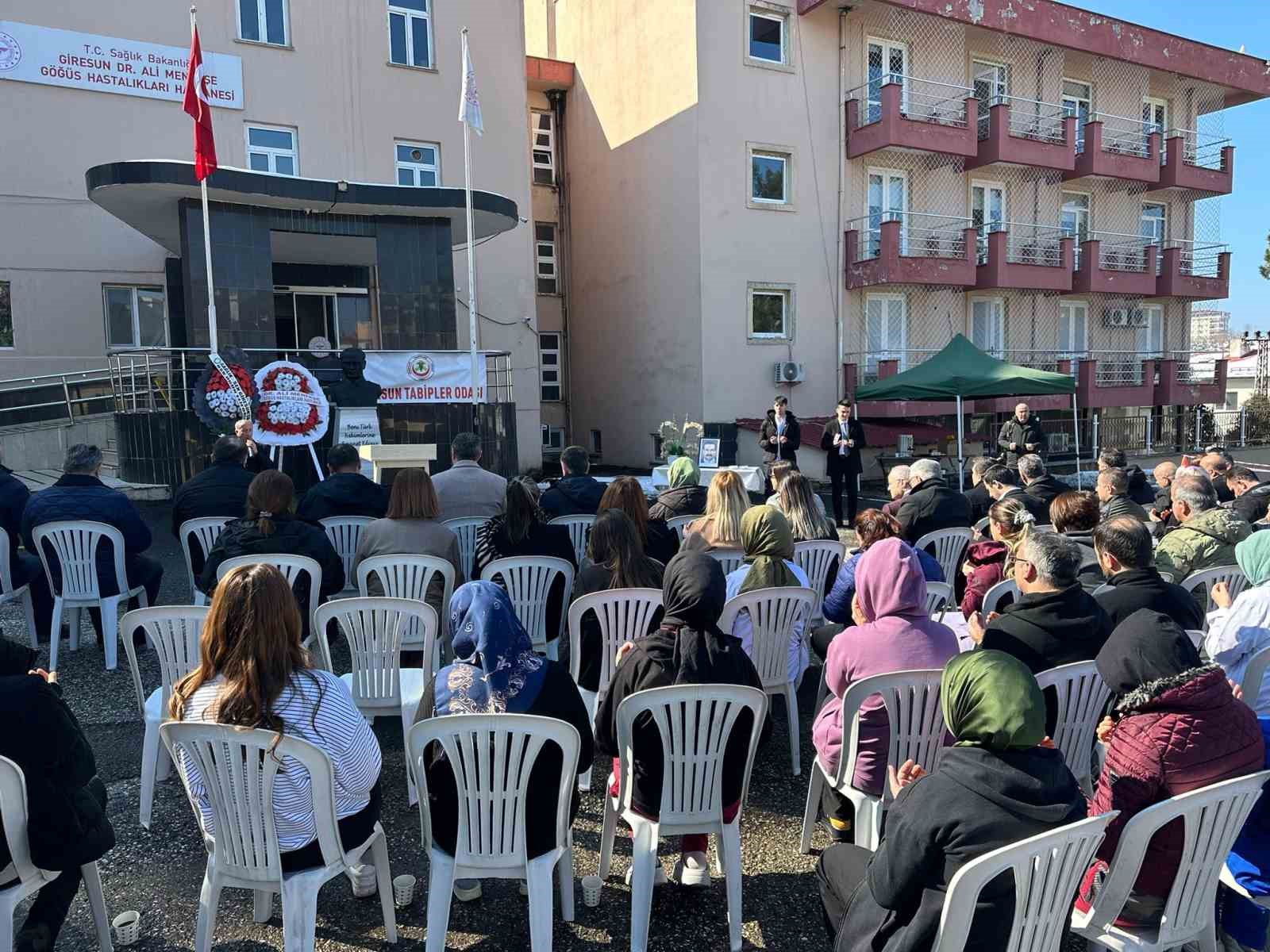 Hastasının öldürdüğü doktor 17. yılında da unutulmadı
