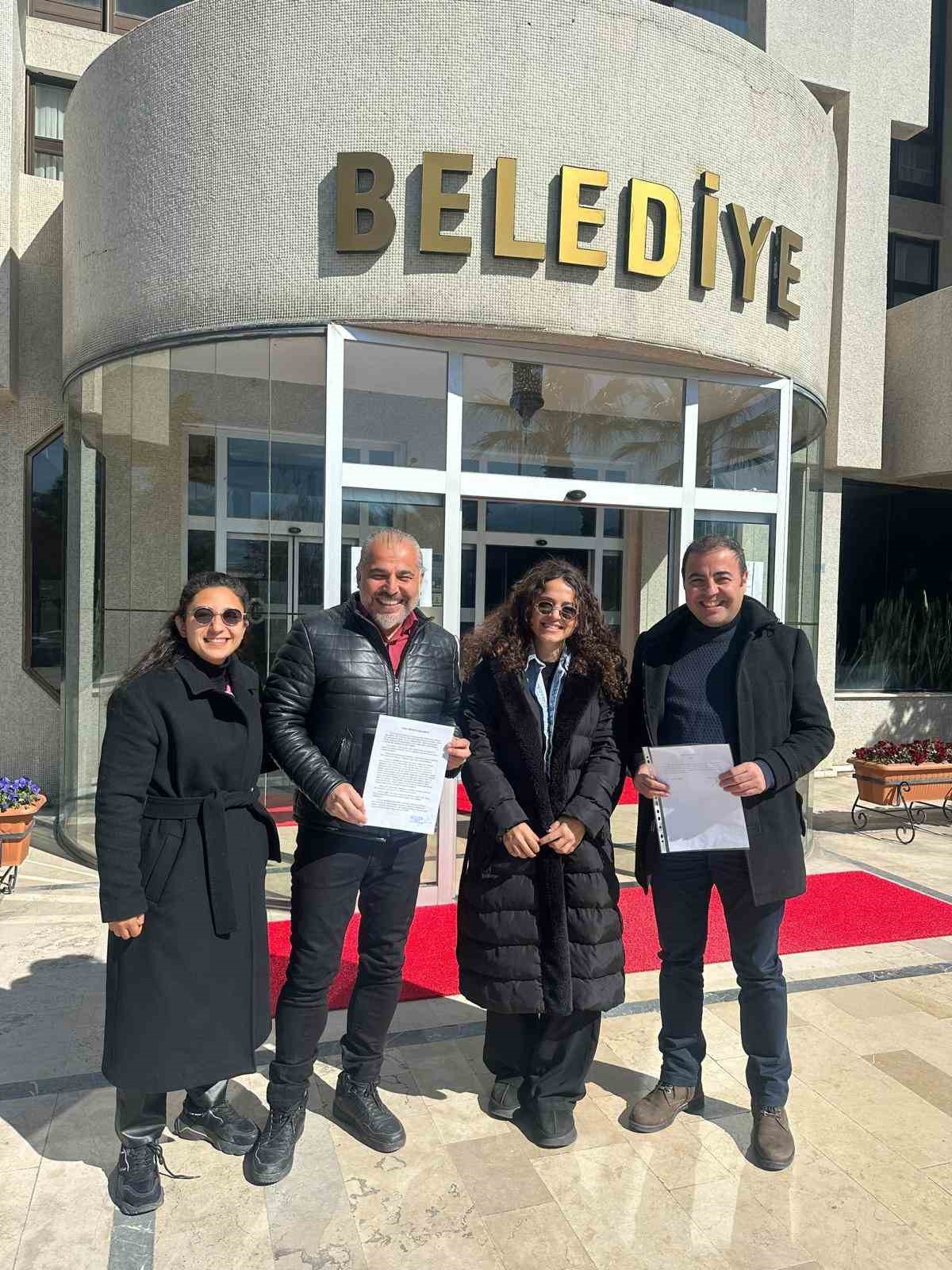 Salihli’de tenisçilerden yeni kort talebi