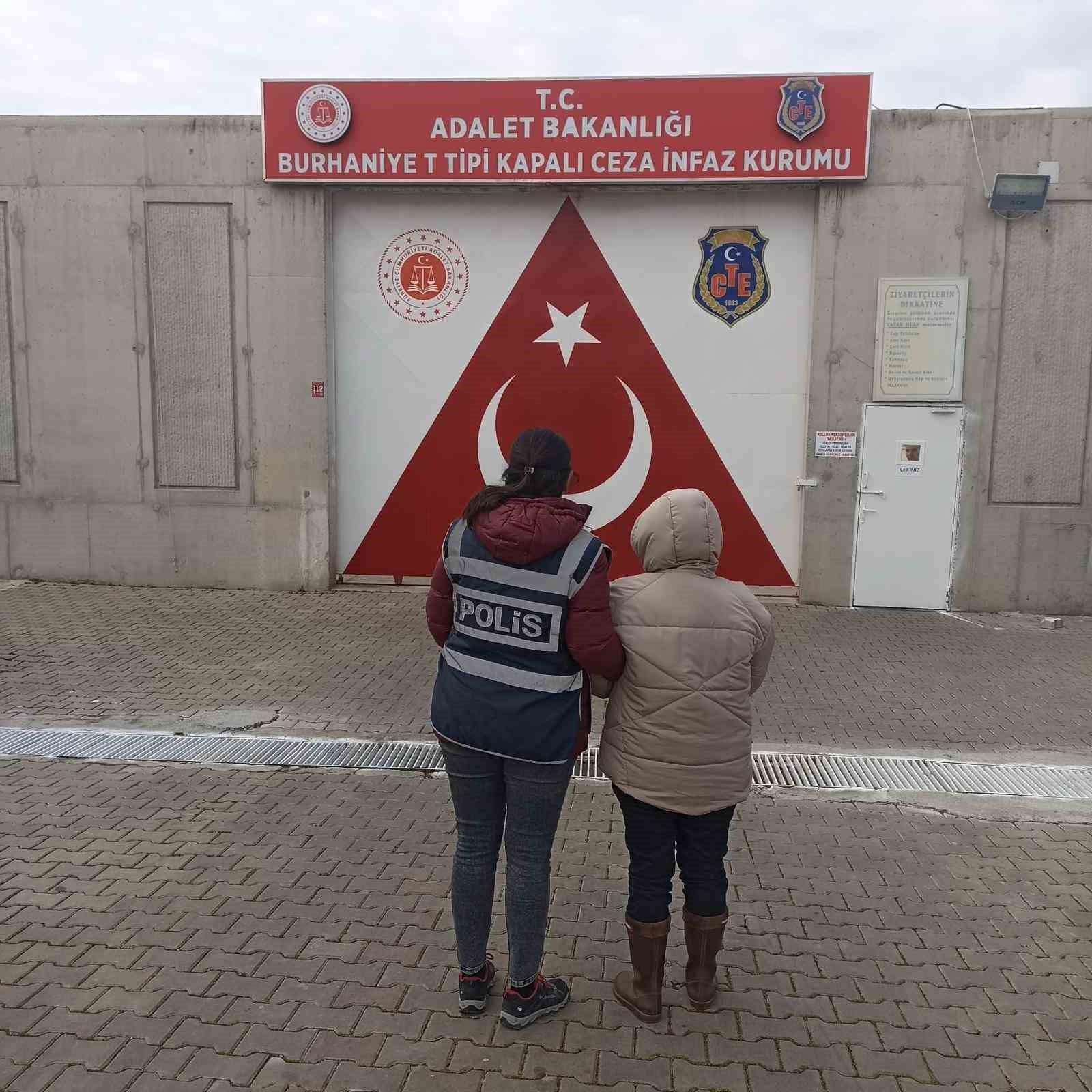 Balıkesir’de kesinleşmiş 62 yıl hapis cezası bulunan kişi yakalandı