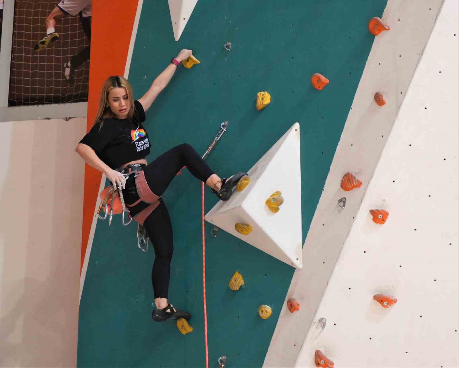 Muş’ta "Spor Tırmanış Temel Seviye Eğitimi" başladı