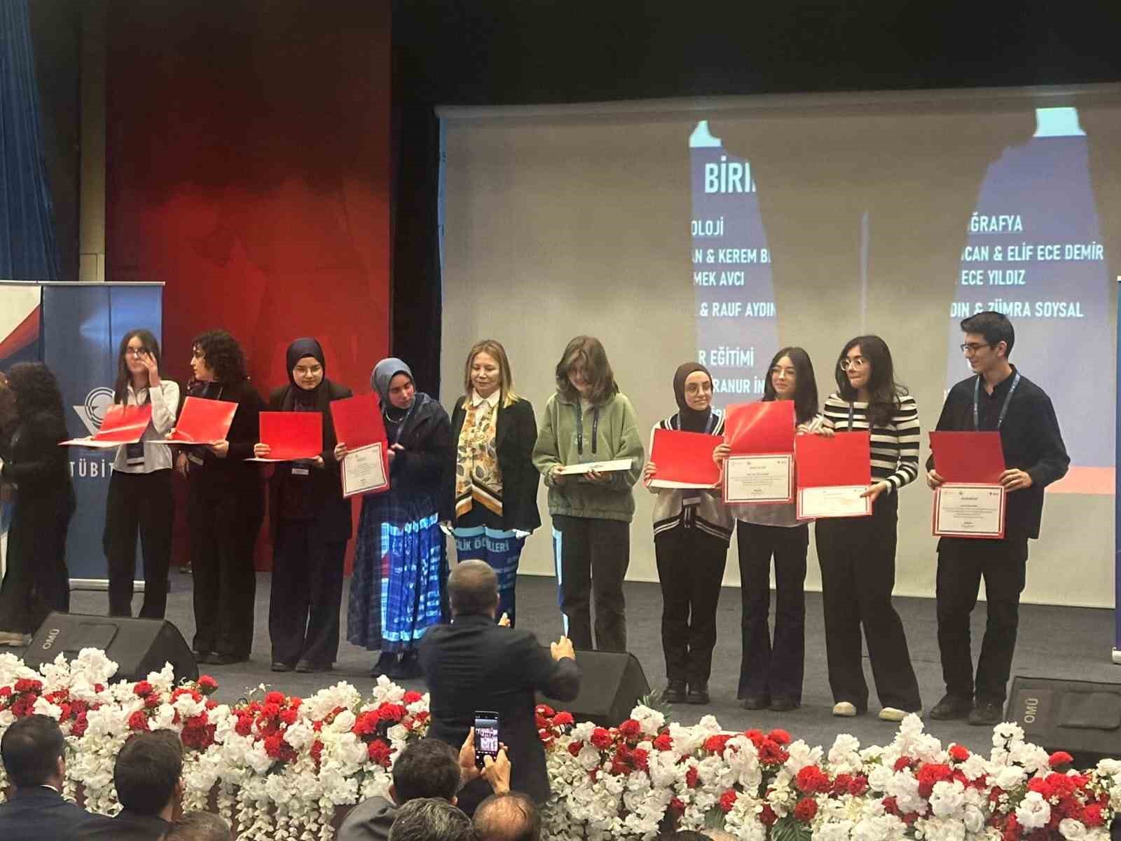 Çorum’daki lise öğrencilerinin hazırladığı 3 proje Türkiye finalinde birincilik için yarışacak