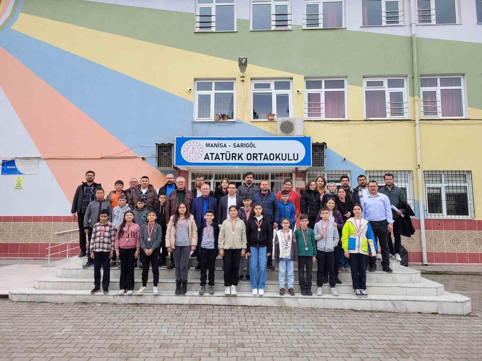 Sarıg&ouml;l&rsquo;&uuml; Manisa&rsquo;da temsil edecekler
