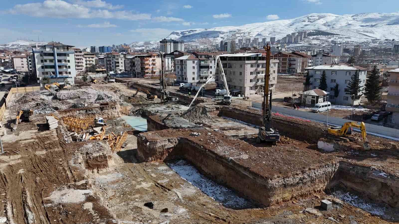 Malatya’da inşa çalışmaları sürüyor