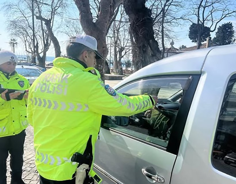 Sinop’ta araç sürücülerine uyarı