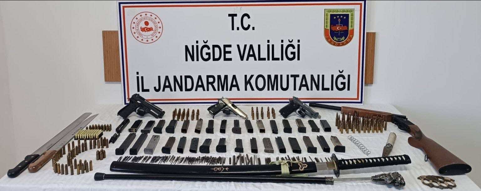 Niğde’de ruhsatsız silah operasyonu