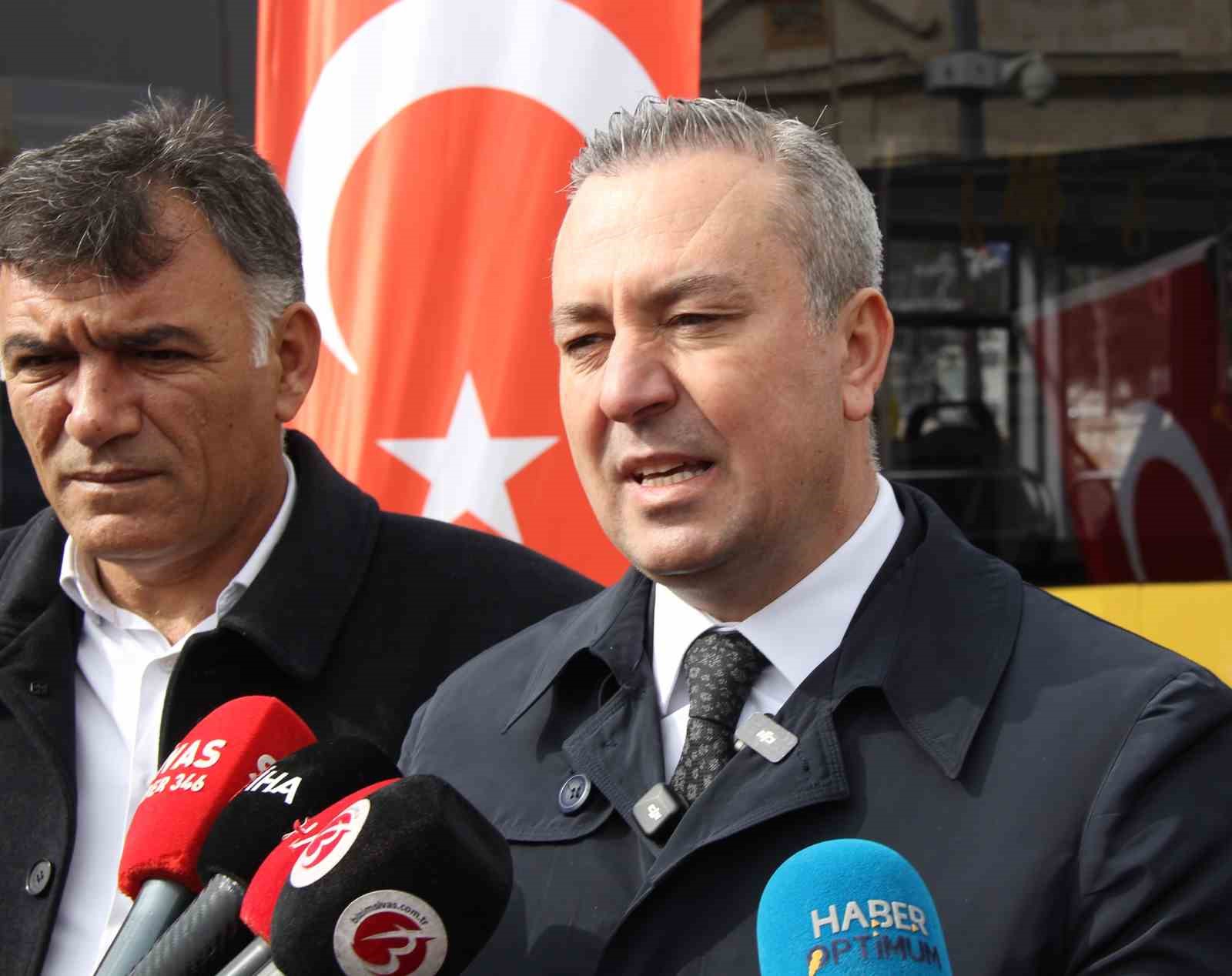 Sivas’ın yeni halk otobüsleri tanıtıldı