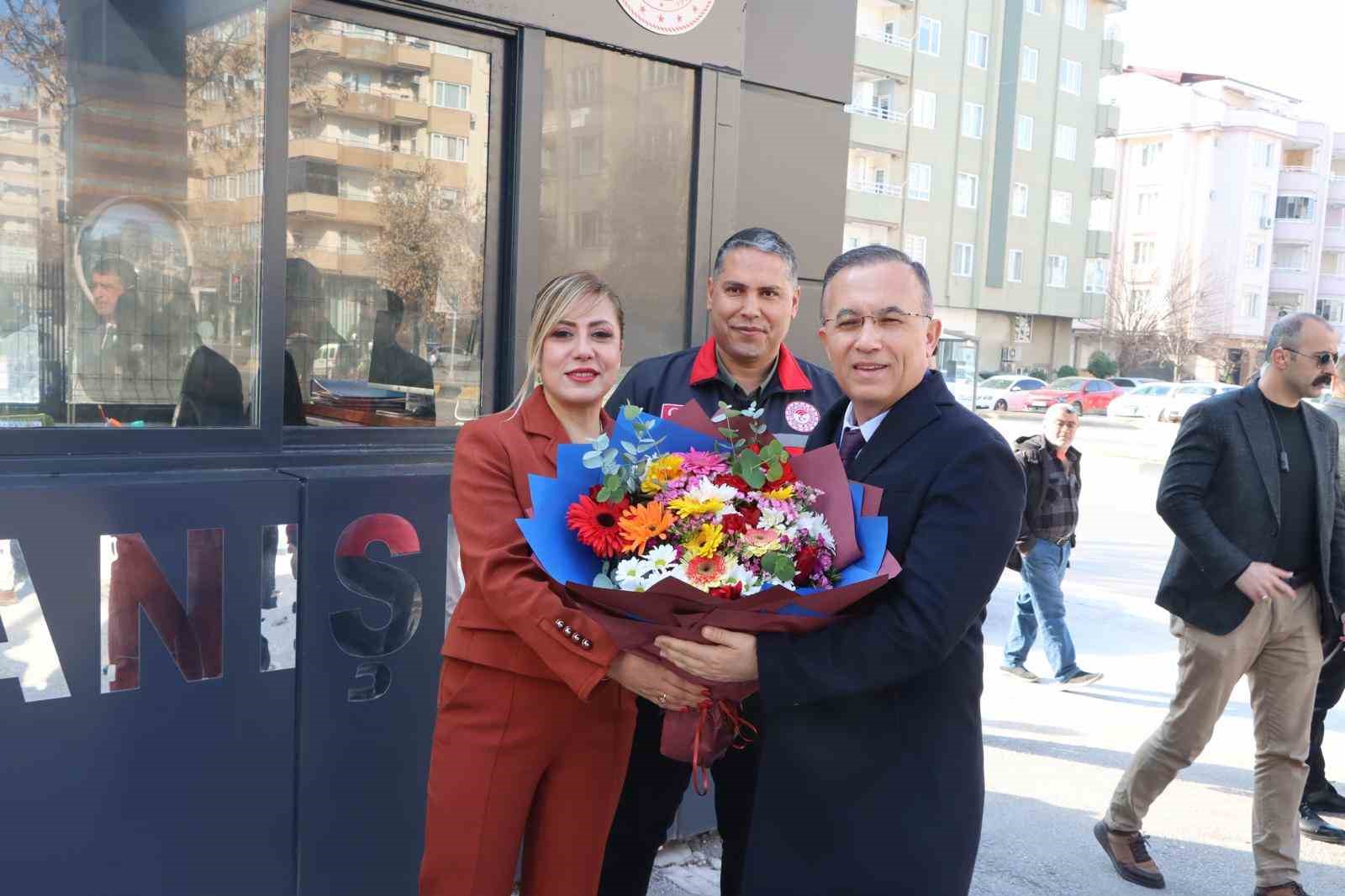 Gaziantep&rsquo;te &ccedil;ift&ccedil;ilere &uuml;z&uuml;m sıkma makinesi dağıtıldı
