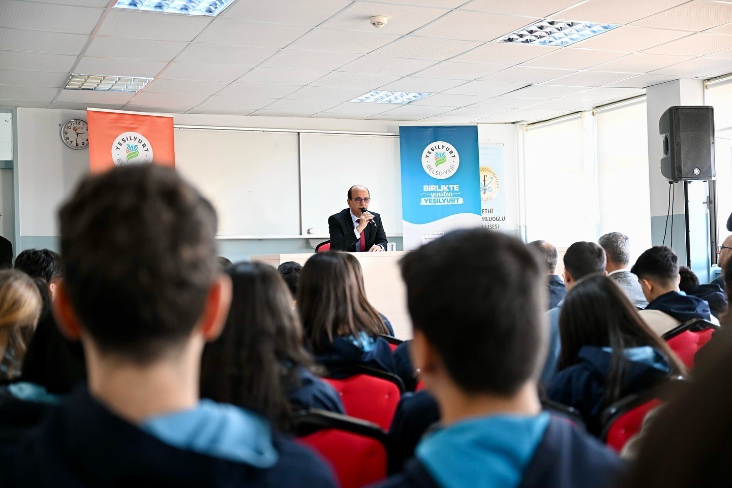 Yeşilyurt’ta gençlere yol gösteren proje