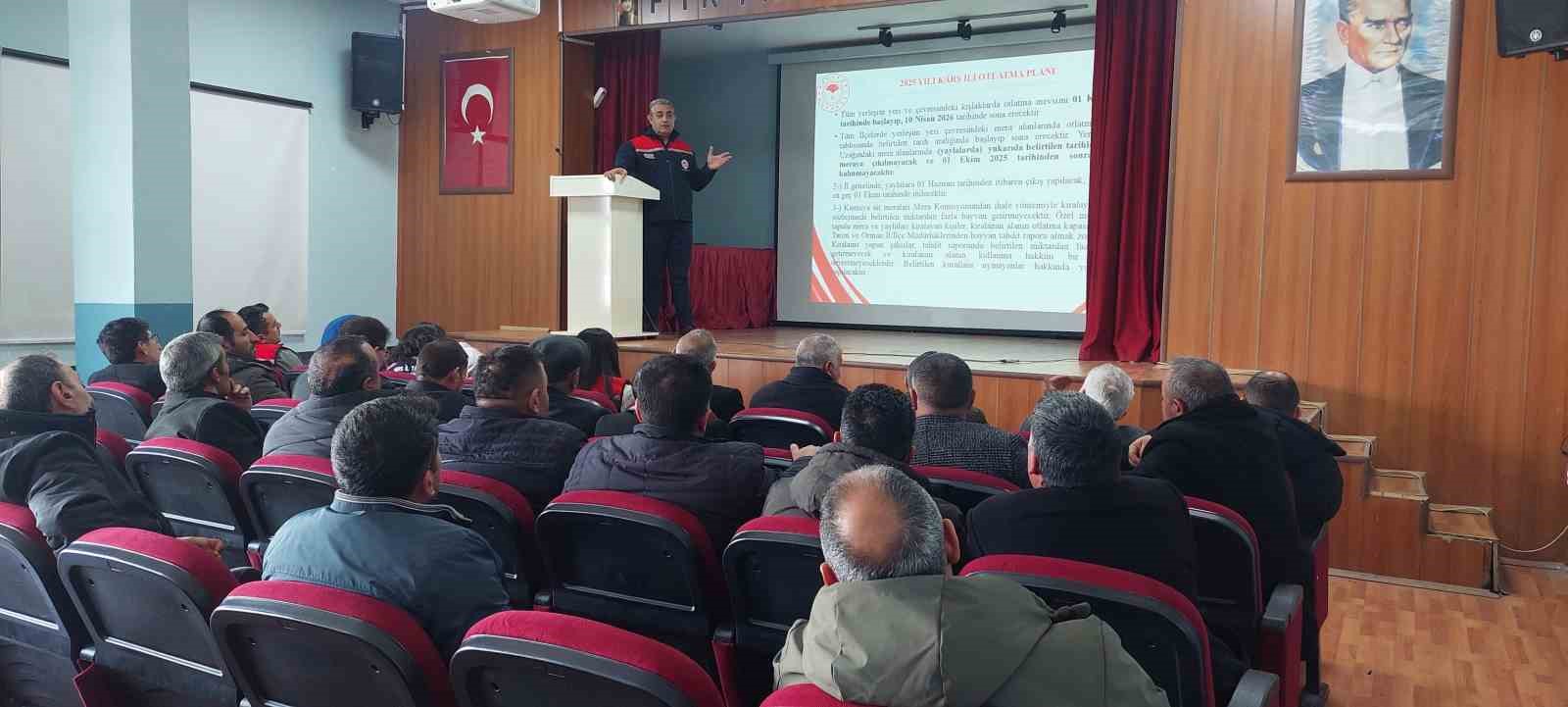 Susuz’da mera kanunu ve ıslah projeleri bilgilendirme toplantısı yapıldı