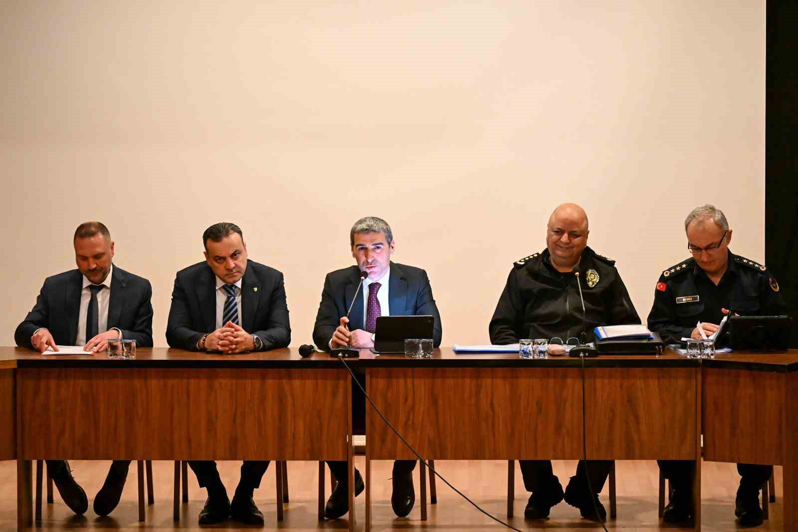 Uşak’ta Okul Güvenliği Toplantısı gerçekleştirildi