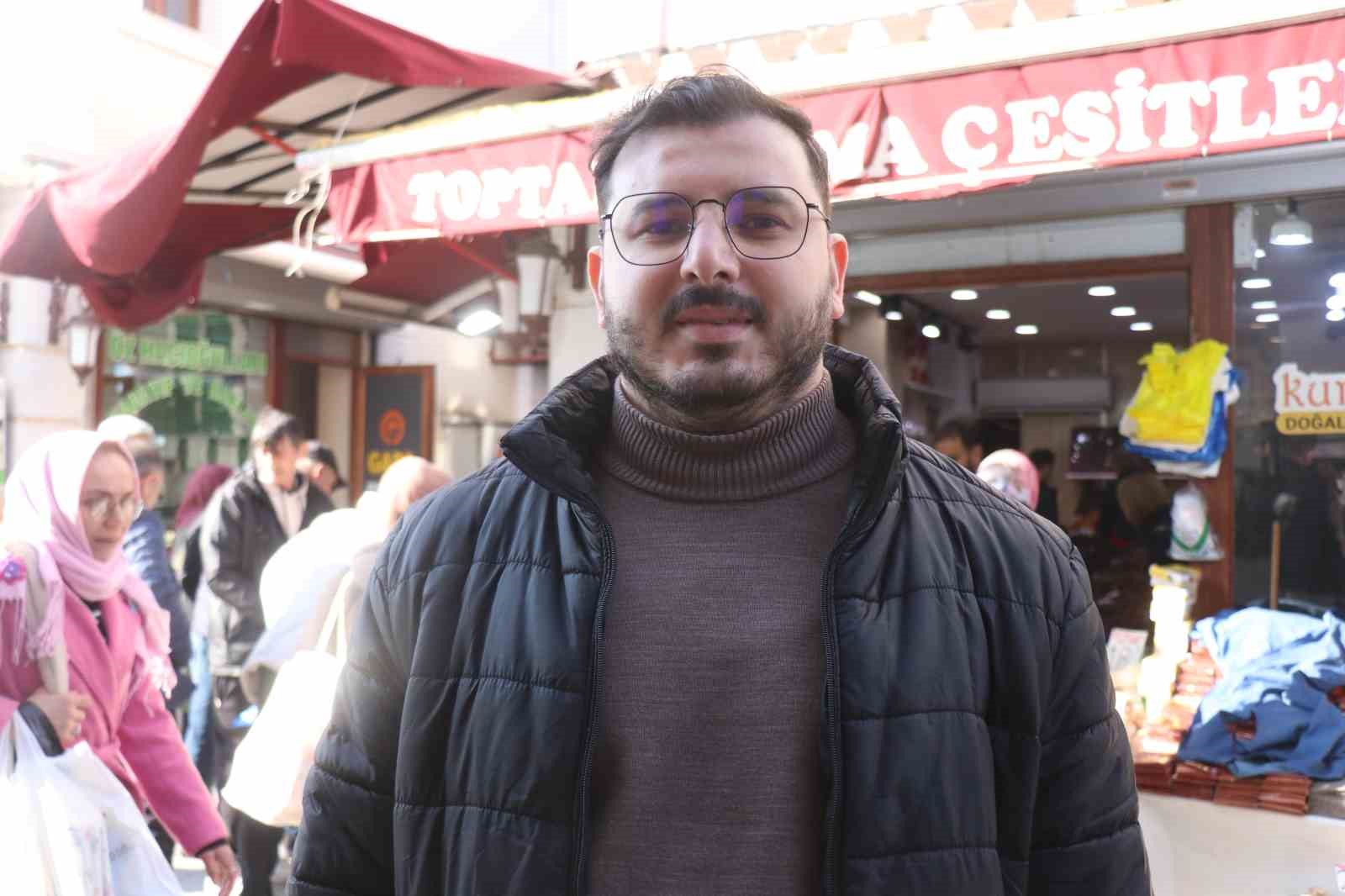 Sakarya&rsquo;da &ccedil;arşı ve pazarlarda Ramazan yoğunluğu yaşandı
