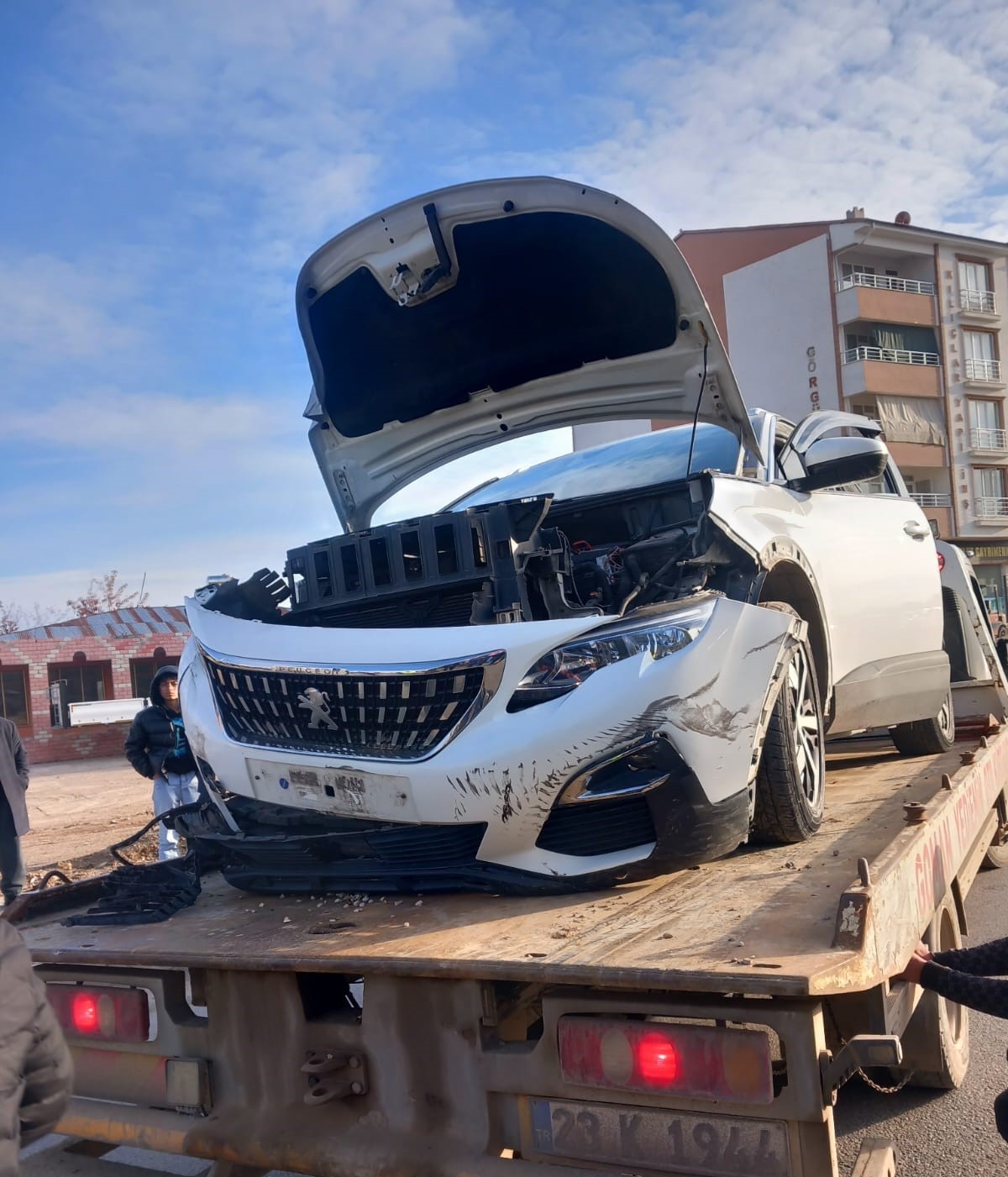 Elazığ’da trafik kazası: 3 yaralı
