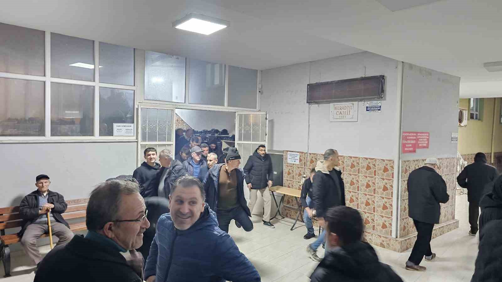 Bandırma’da ilk teravih namazı kılındı