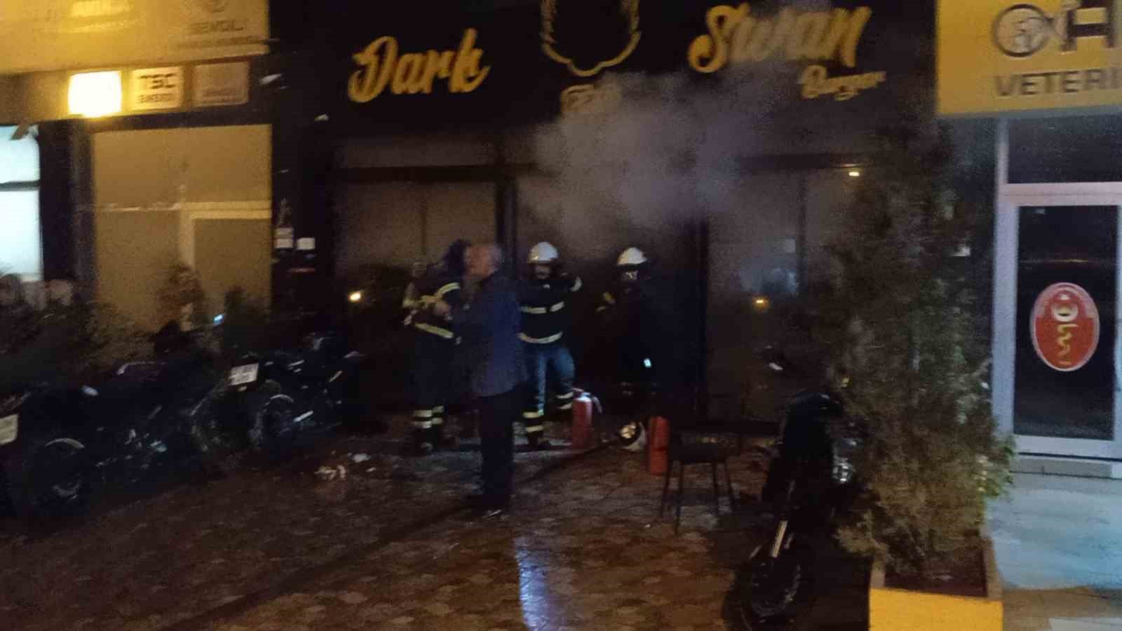 Siirt’te iş yerinde yangın