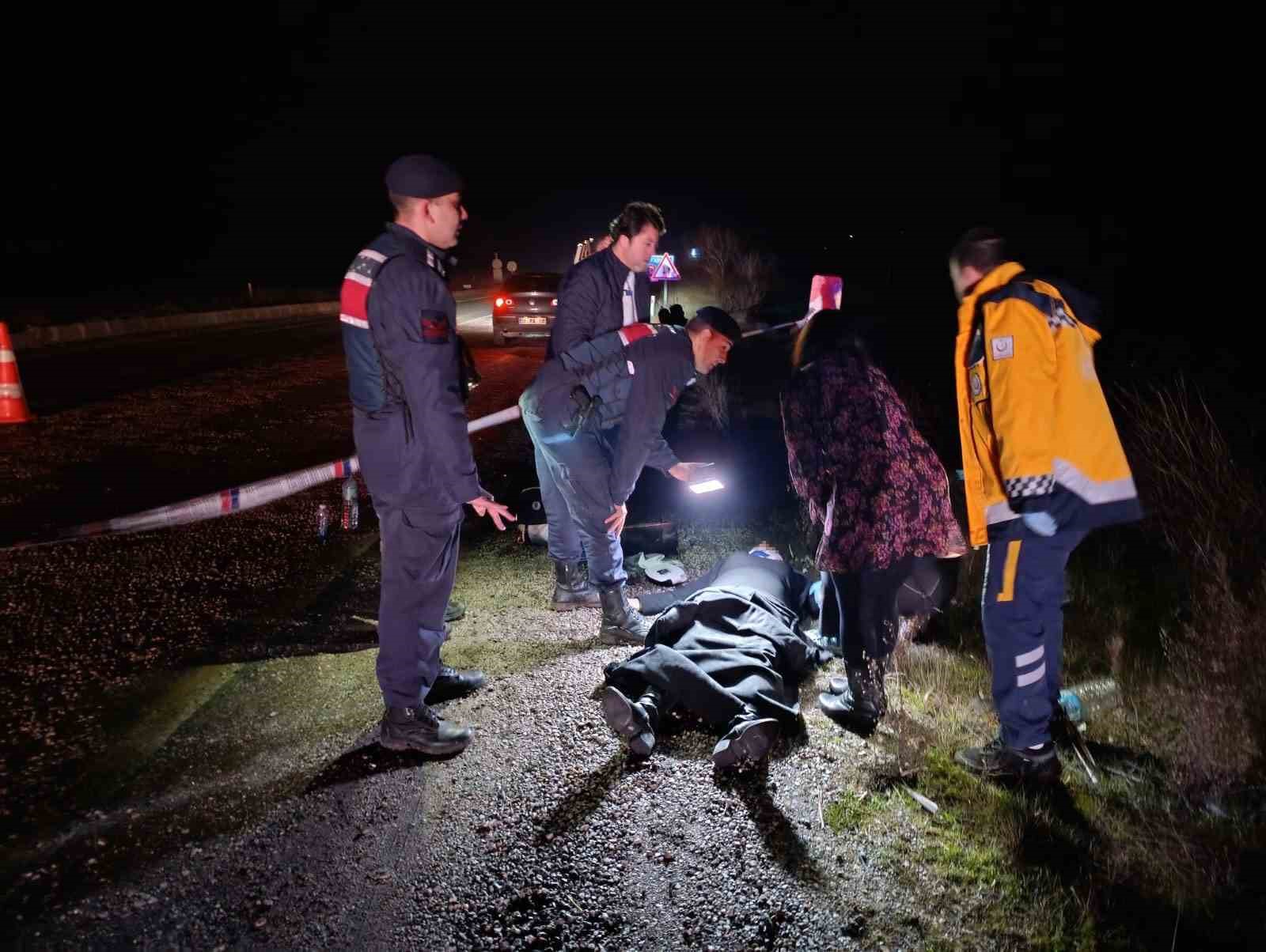 &Ccedil;anakkale&rsquo;de iki otomobilin &ccedil;arpıştığı kazada &ouml;l&uuml; sayısı 2&rsquo;ye y&uuml;kseldi

