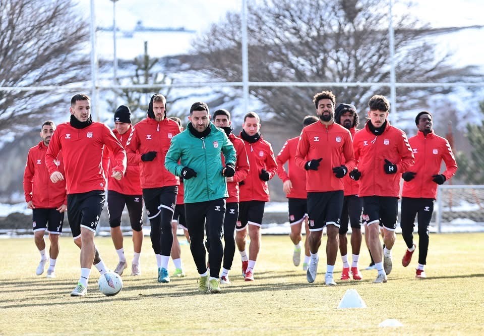 Sivasspor’da Başakşehir maçı hazırlıkları sürüyor
