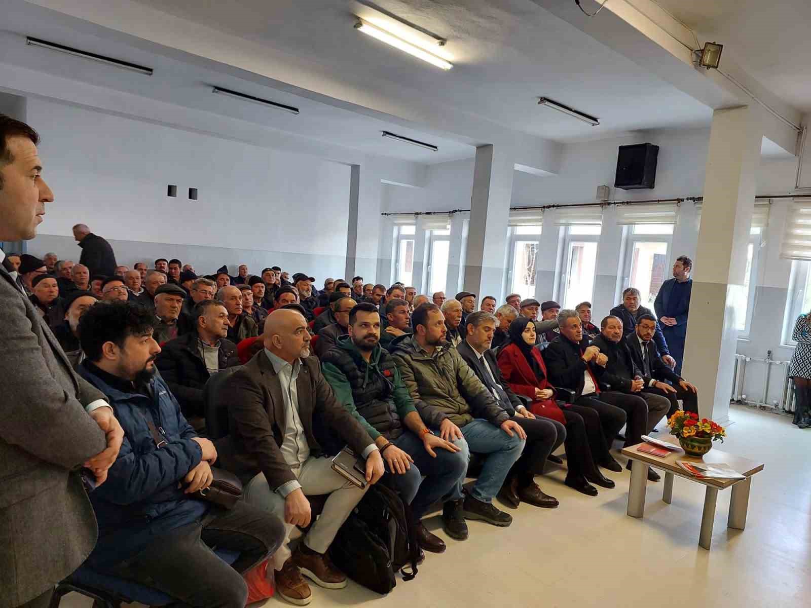 Bilecik&rsquo;te &rsquo;Yağlık Ay&ccedil;i&ccedil;eğinde S&ouml;zleşmeli &Uuml;retim&rsquo; toplantısı yapıldı
