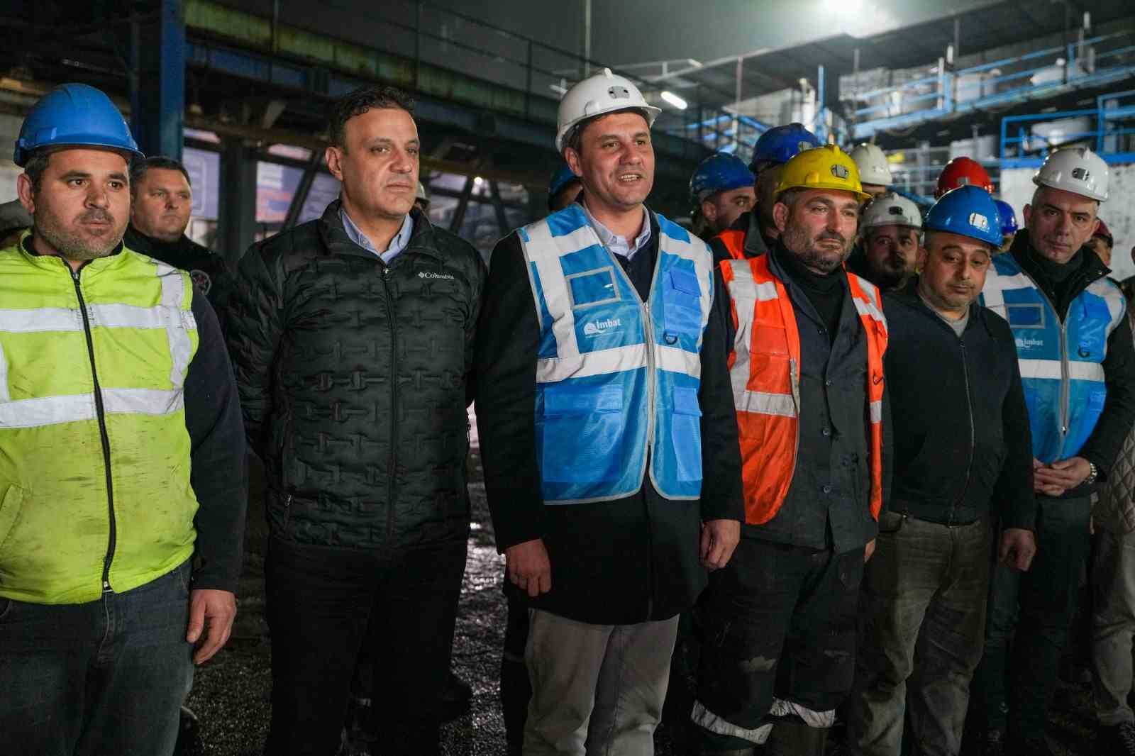 Soma&rsquo;da maden iş&ccedil;ileri ile ilk sahur
