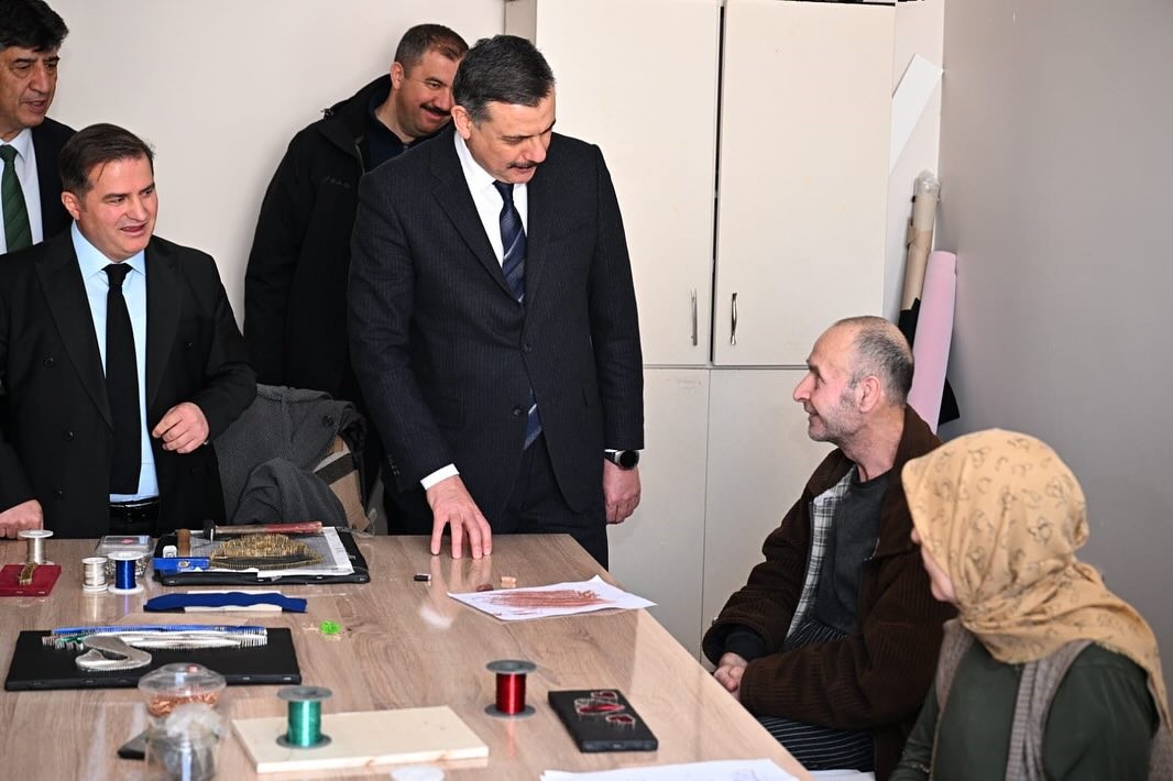 Vali Çiftçi, Palandöken Bakım Merkezi’ni ziyaret etti