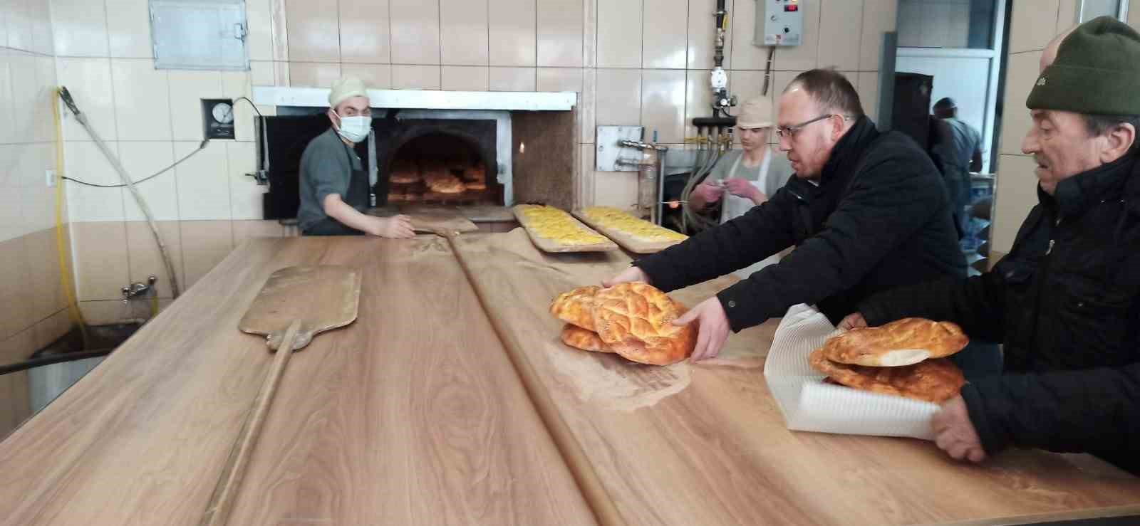 Devrek’te ramazan pidesinin yeni fiyatları belli oldu