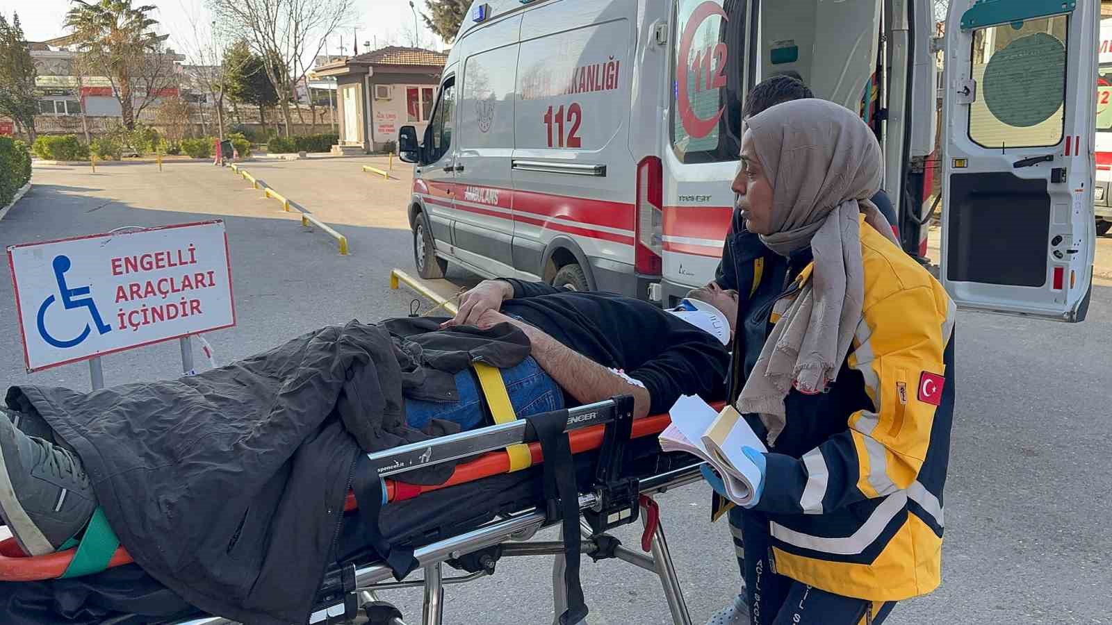 Otomobil u&ccedil;uruma yuvarlandı: 1 yaralı
