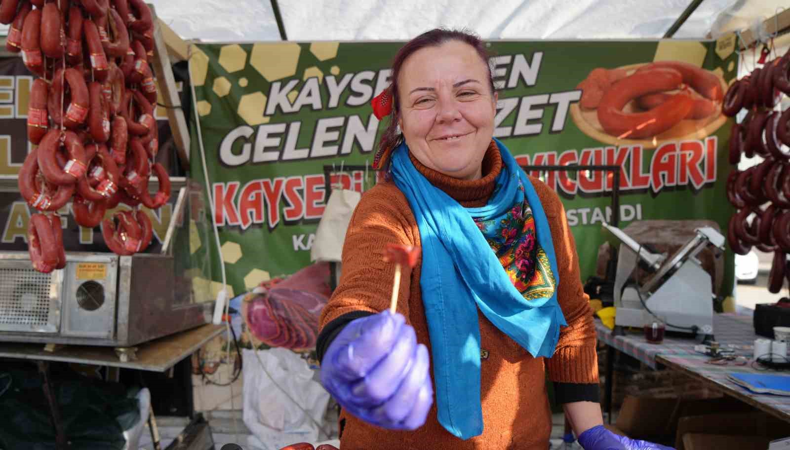 Kırıkkale&rsquo;de Ramazan Sokağı&rsquo;na yoğun ilgi
