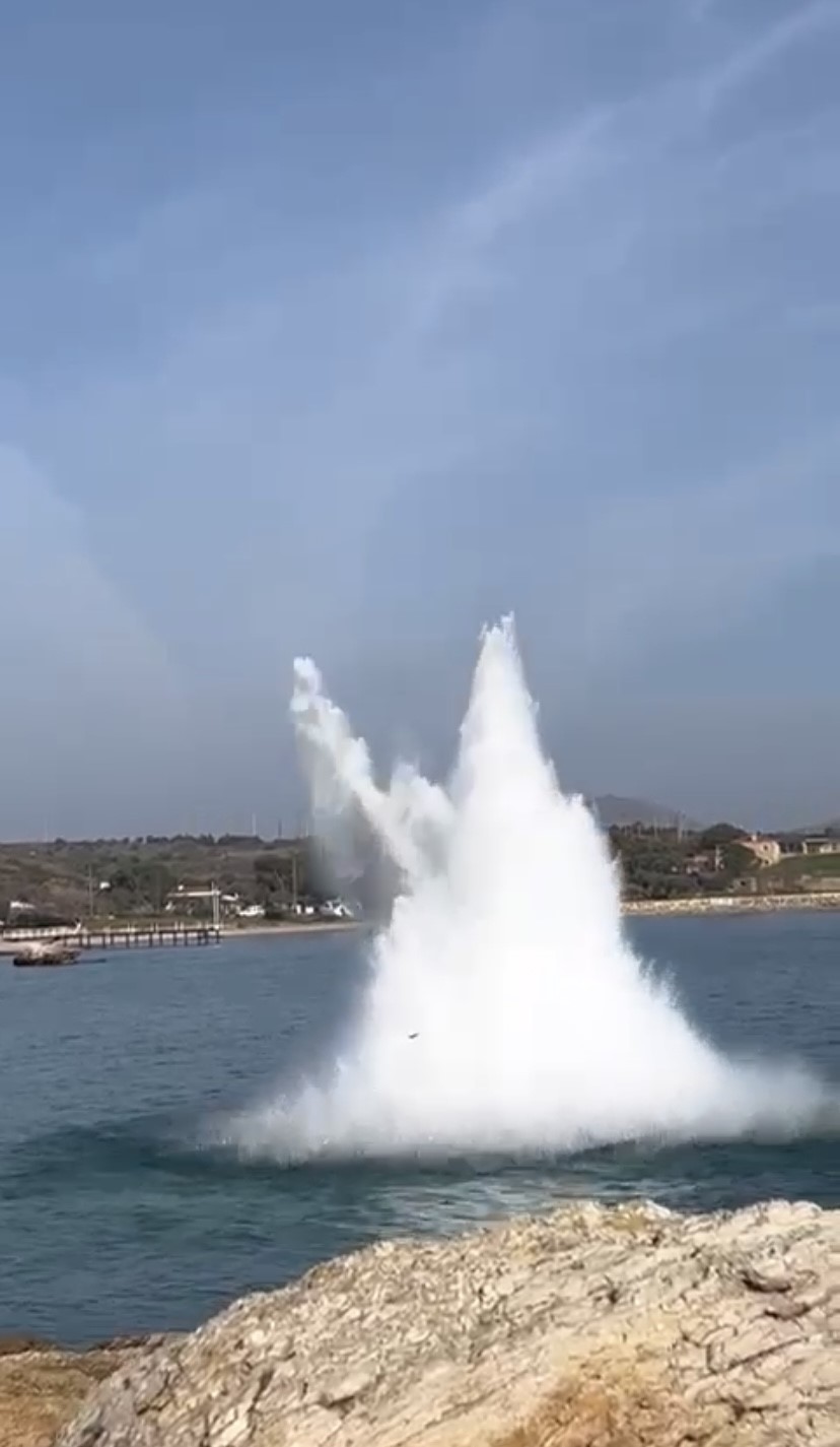 Çanakkale’de denizde bulunan mayın imha edildi
