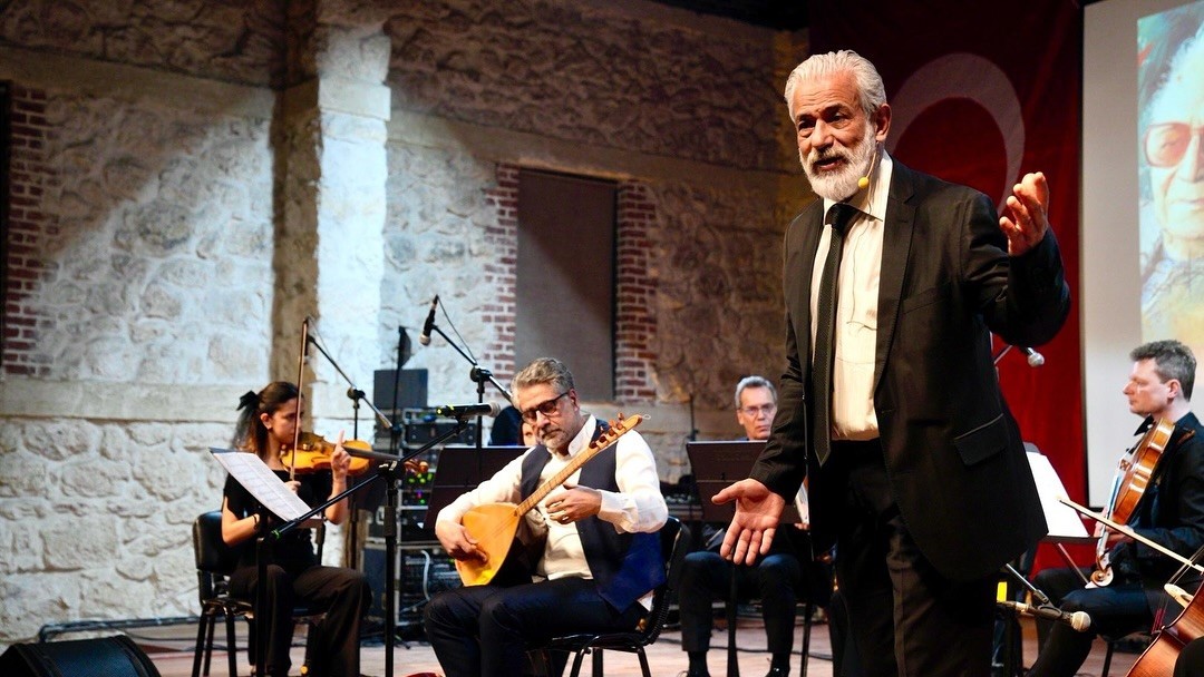 Seyhan Belediyesi Yaşar Kemal’i andı