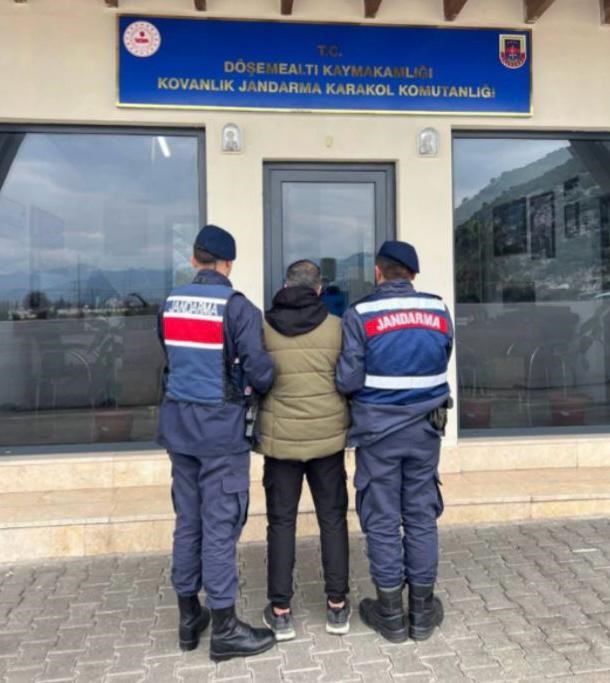 Antalya’da 212 aranan şahıs yakalandı
