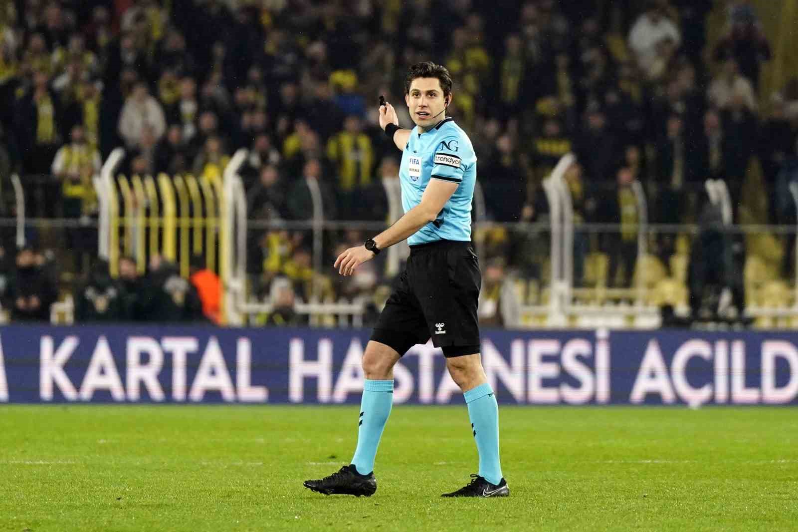 Trendyol Süper Lig: Fenerbahçe: 1 - Antalyaspor: 0 (Maç devam ediyor)
