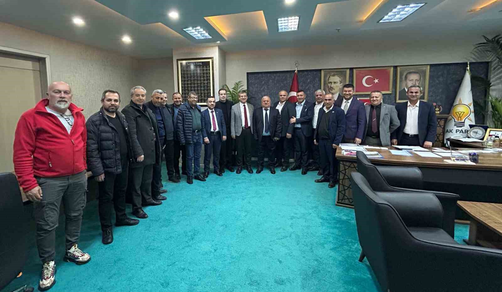 Denizli esnafından Başkan Subaşıoğlu&rsquo;na hayırlı olsun ziyareti
