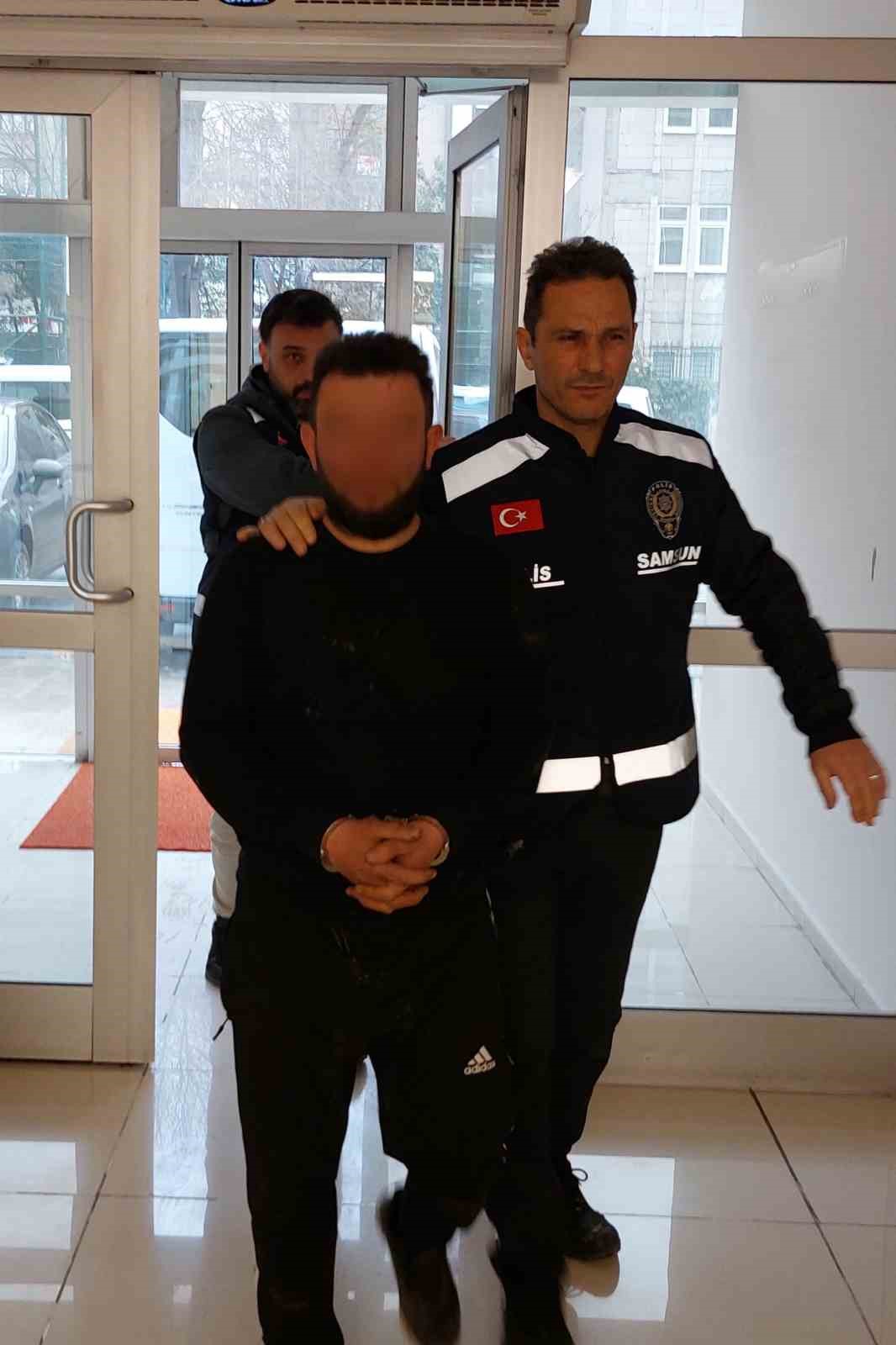Evini yakan şahıs adliyeye sevk edildi
